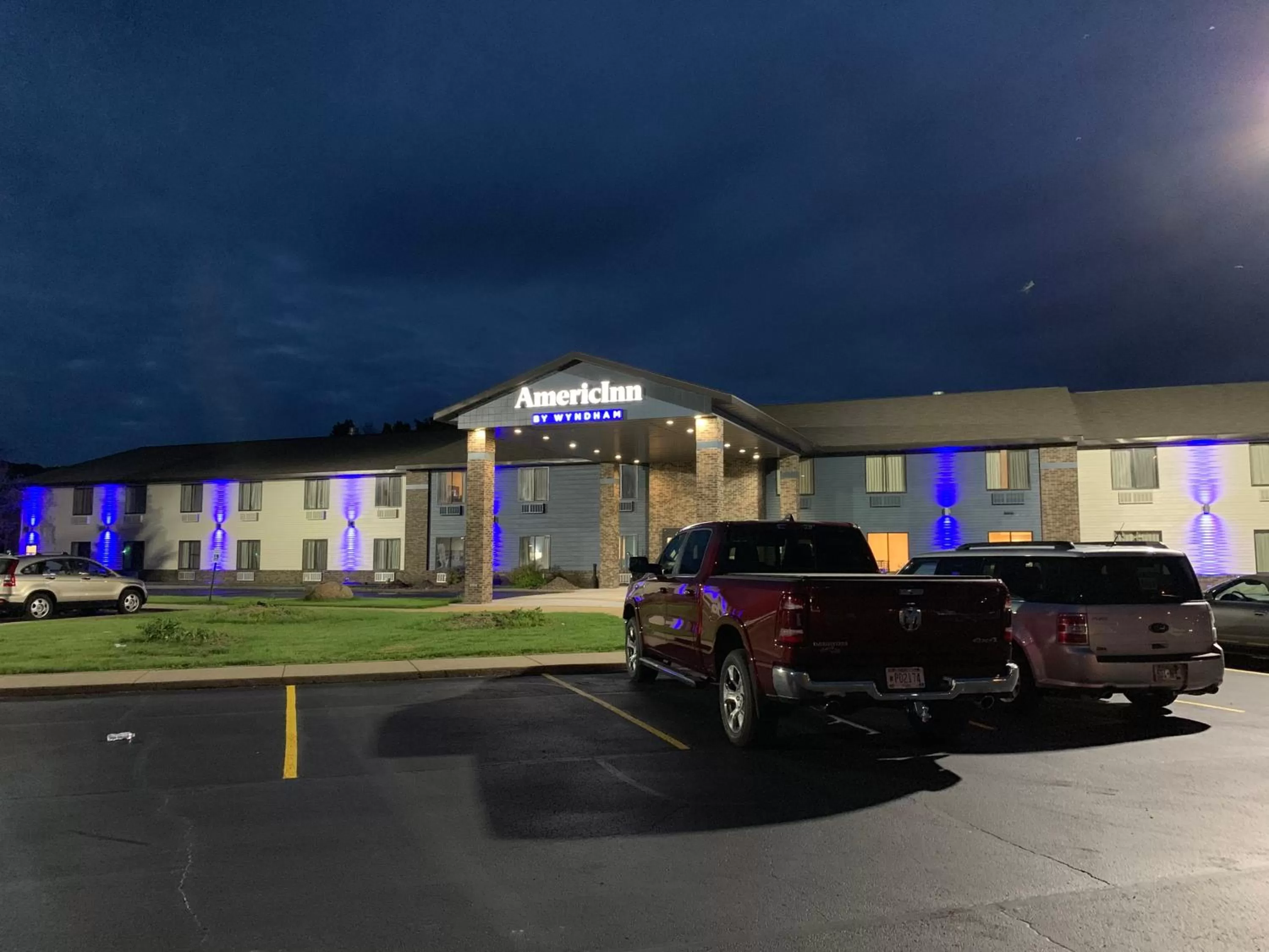 Property building in AmericInn by Wyndham Prairie du Chien