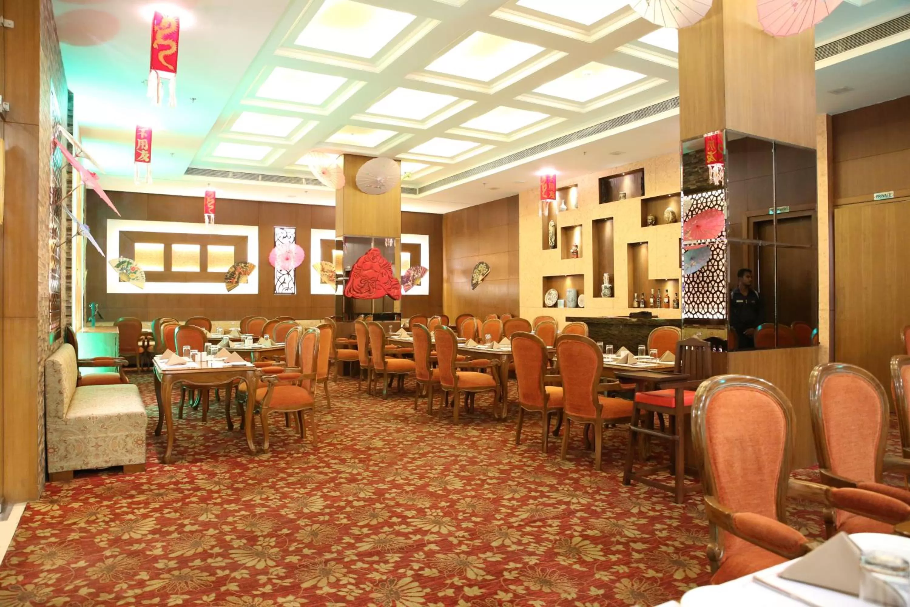 Restaurant/places to eat in Ramada Jamshedpur Bistupur