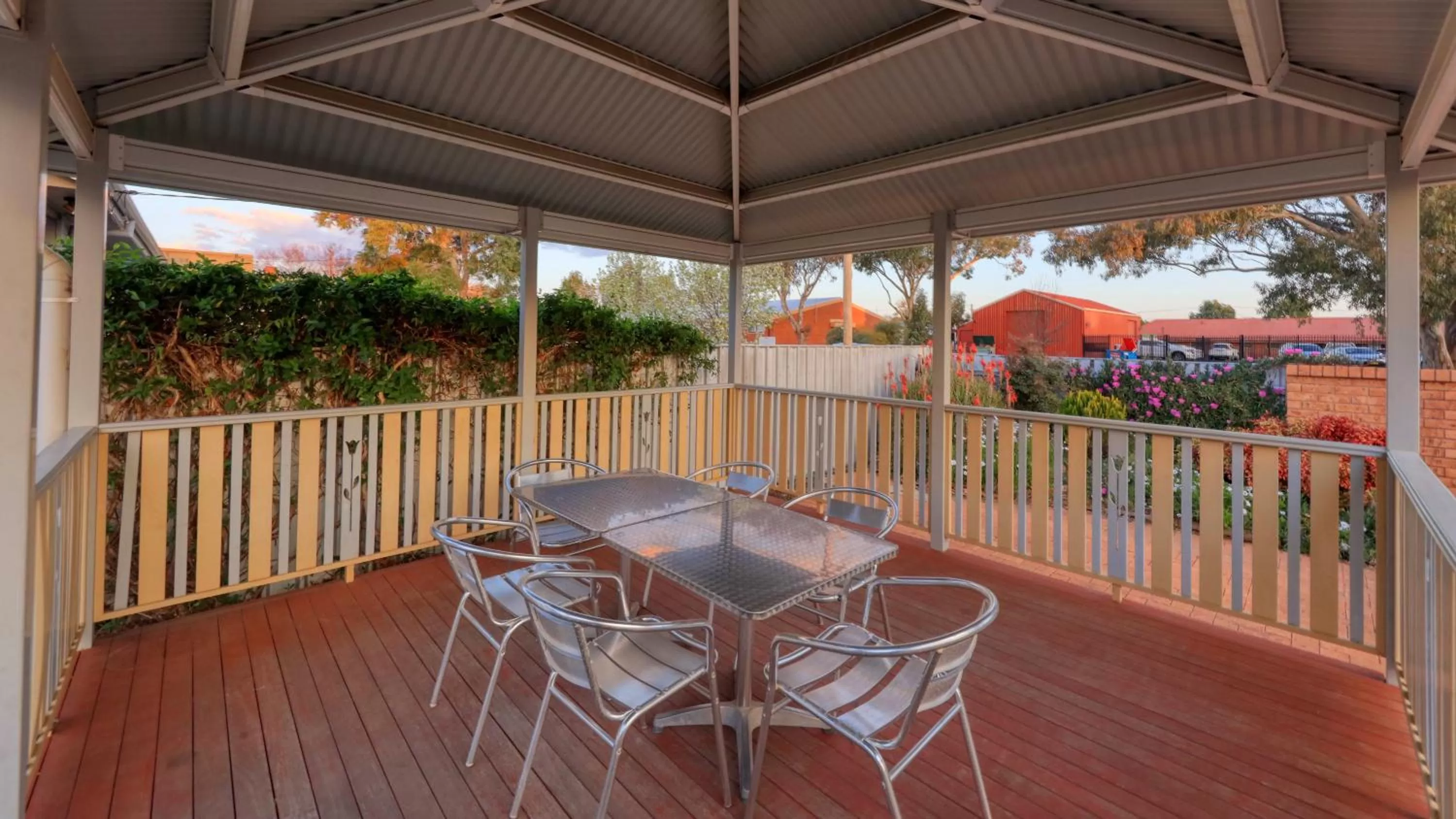 Seating area in Blue Diamond Motor Inn