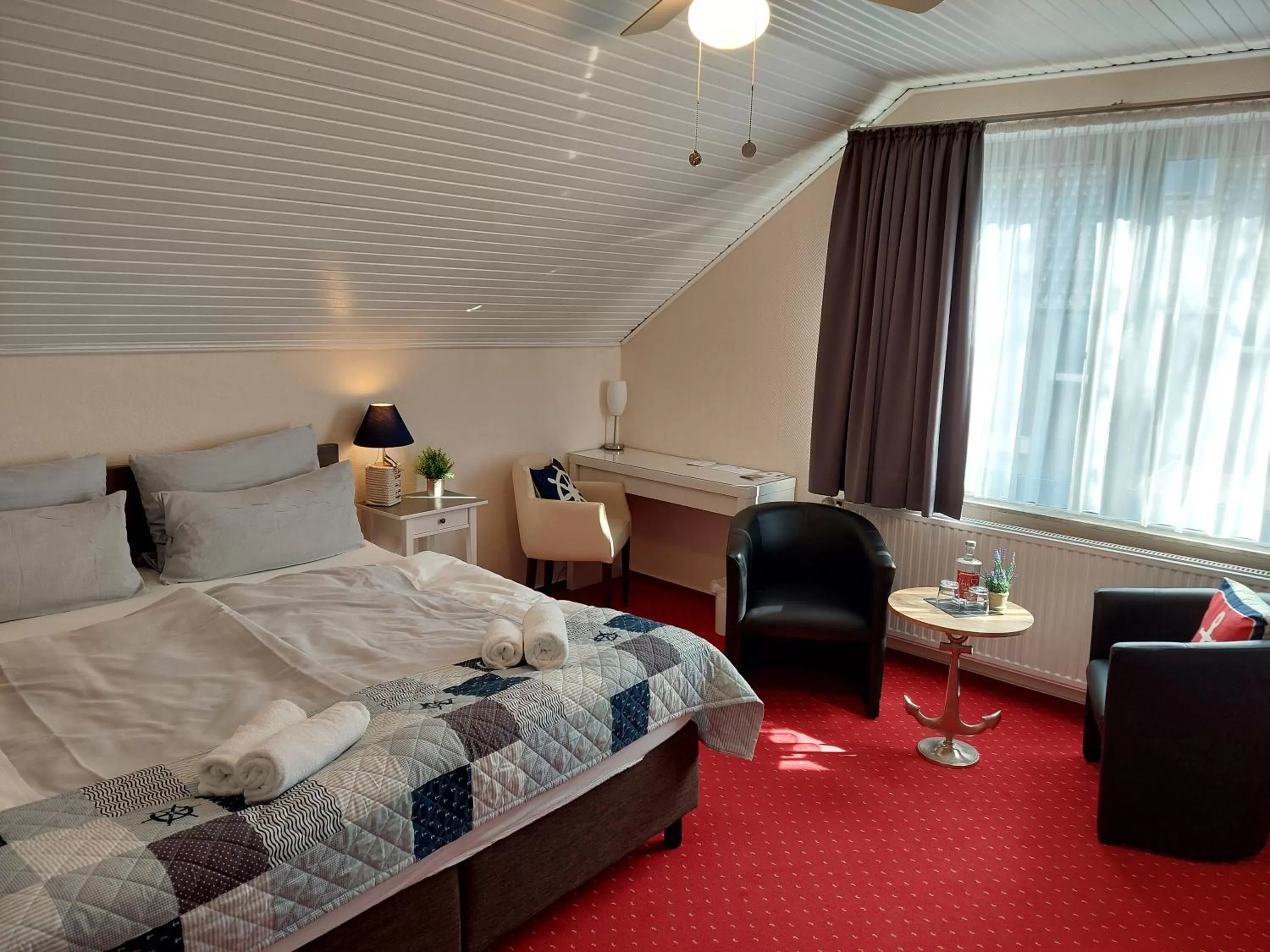 Photo of the whole room in Hotel Rosmarin