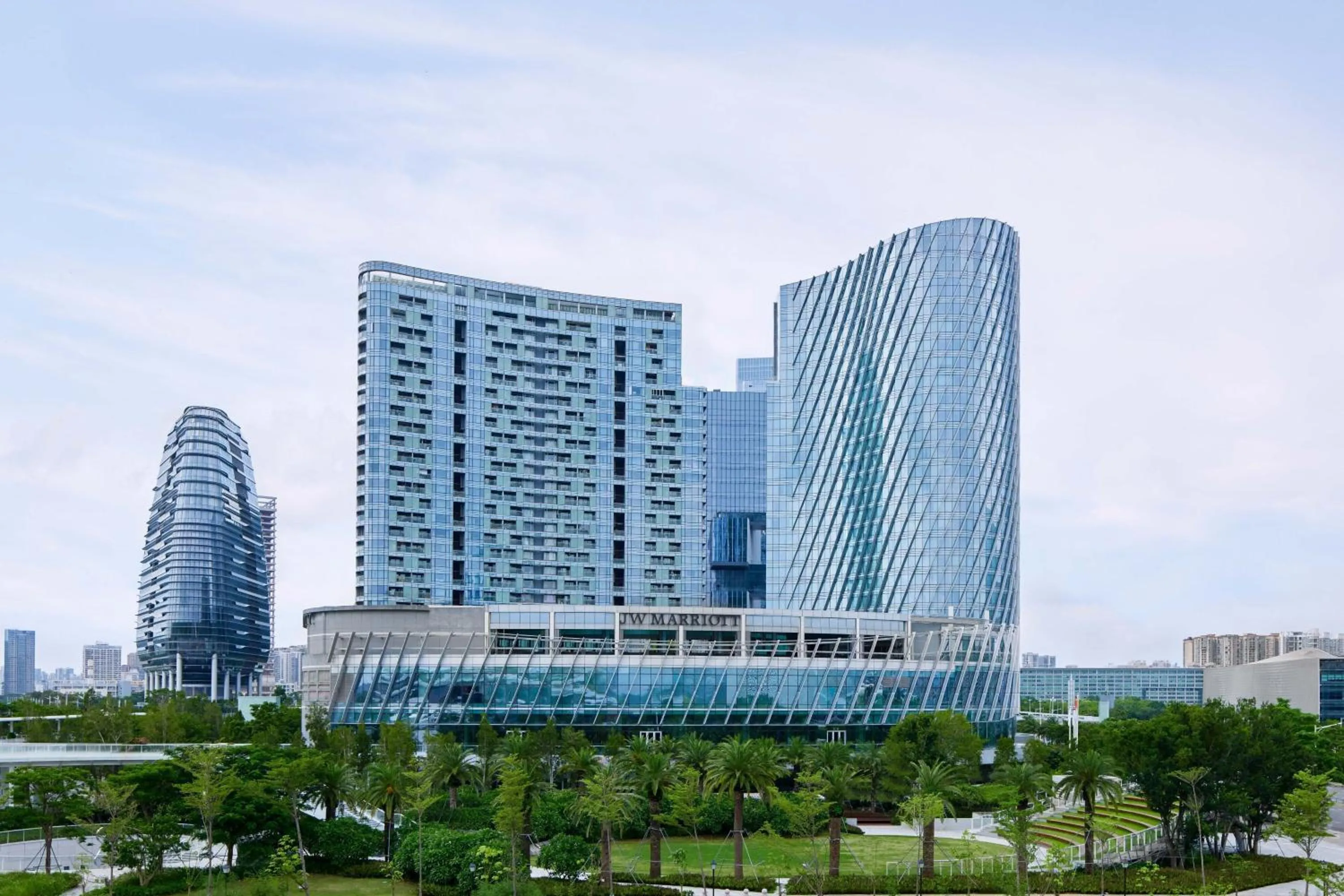 Property building in JW Marriott Hotel Shenzhen Bao'an International Airport