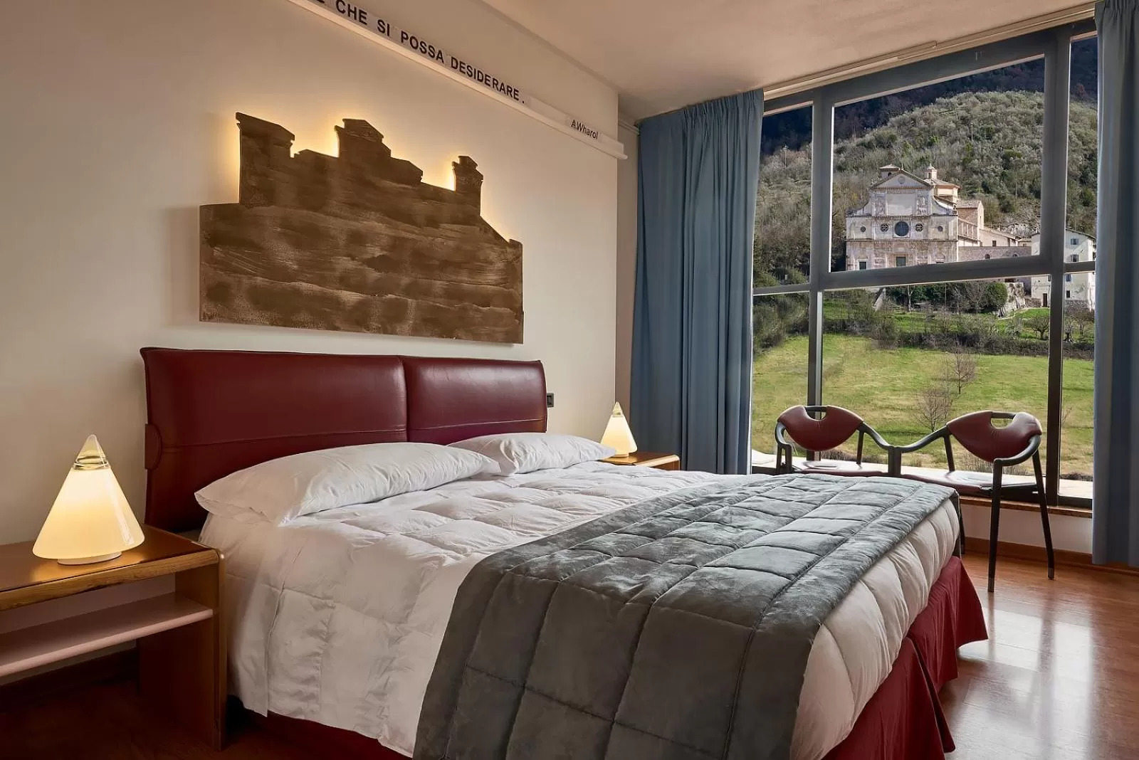 Photo of the whole room, Bed in Albornoz Palace Hotel