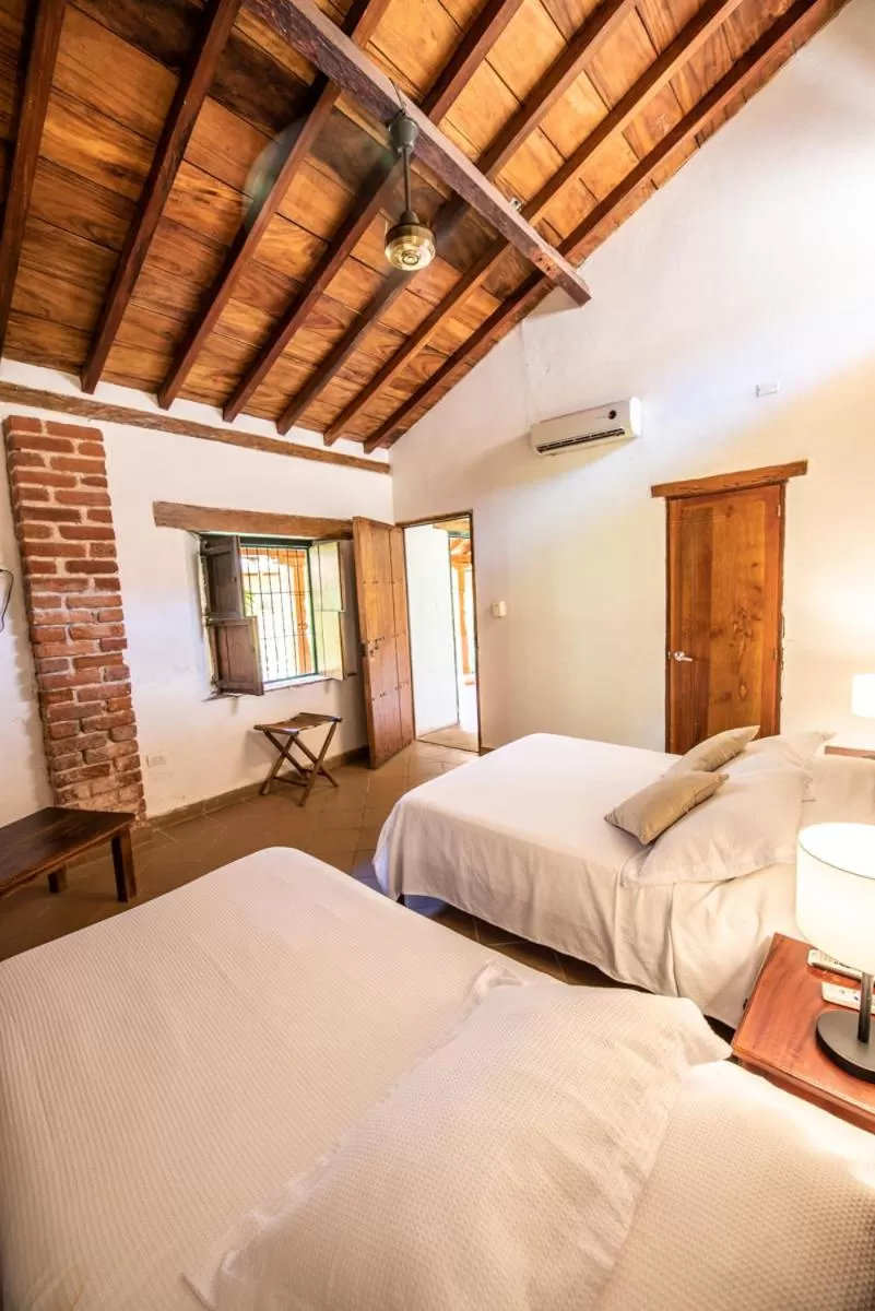 Bed in La Casa Amarilla