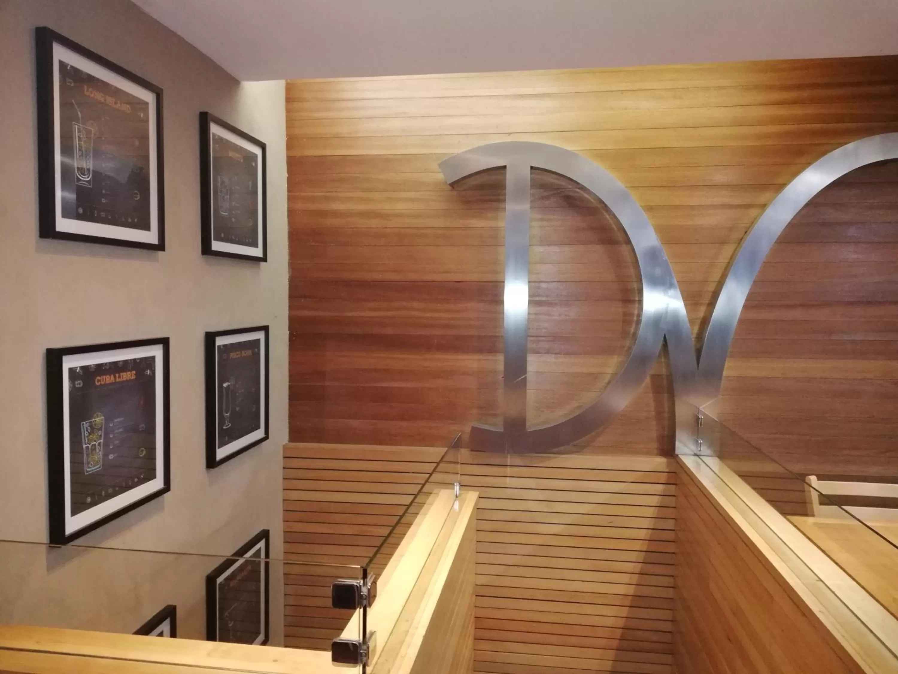 Restaurant/places to eat in Hotel Diego de Velazquez