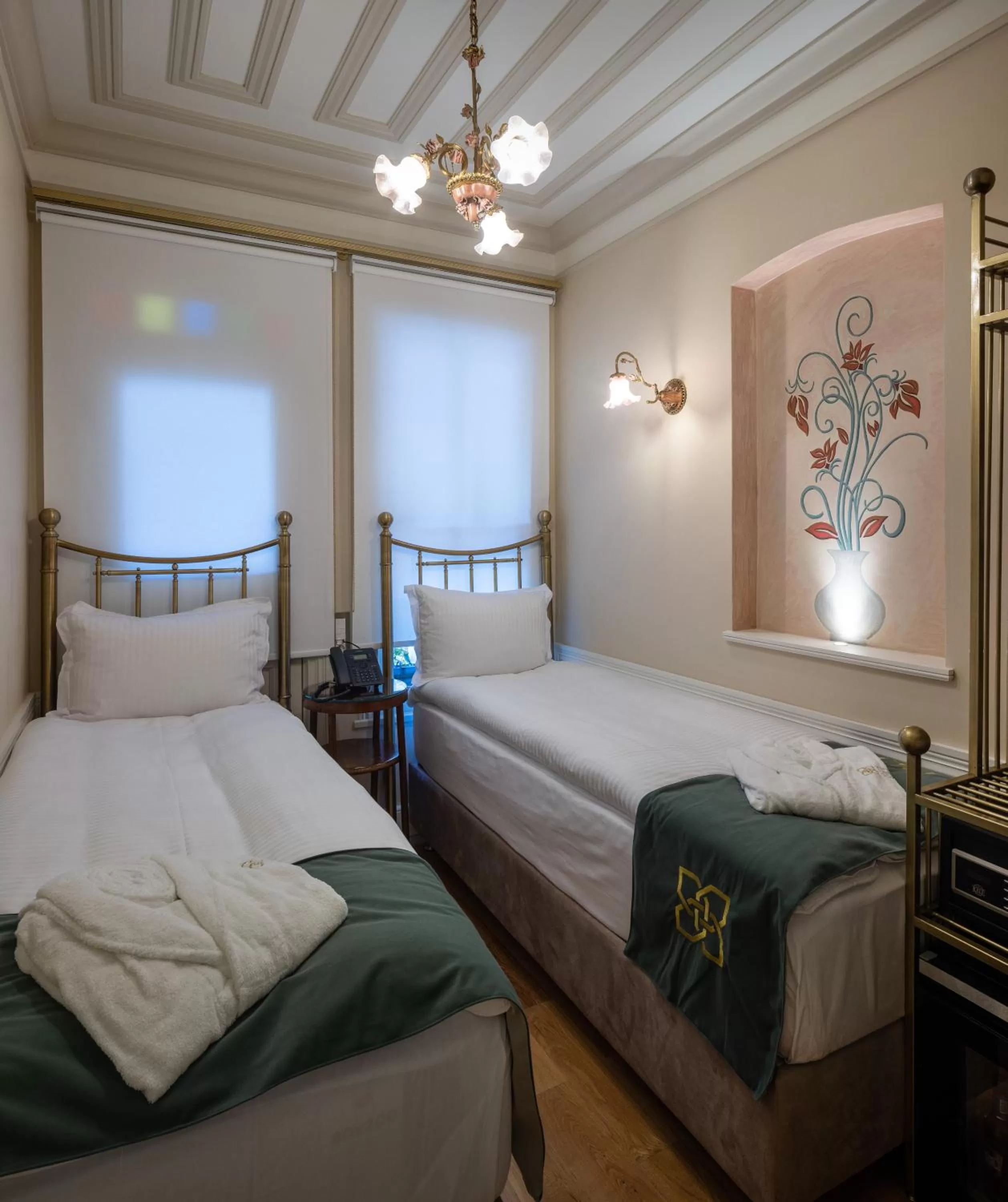 Bed in Hotel Turkish House