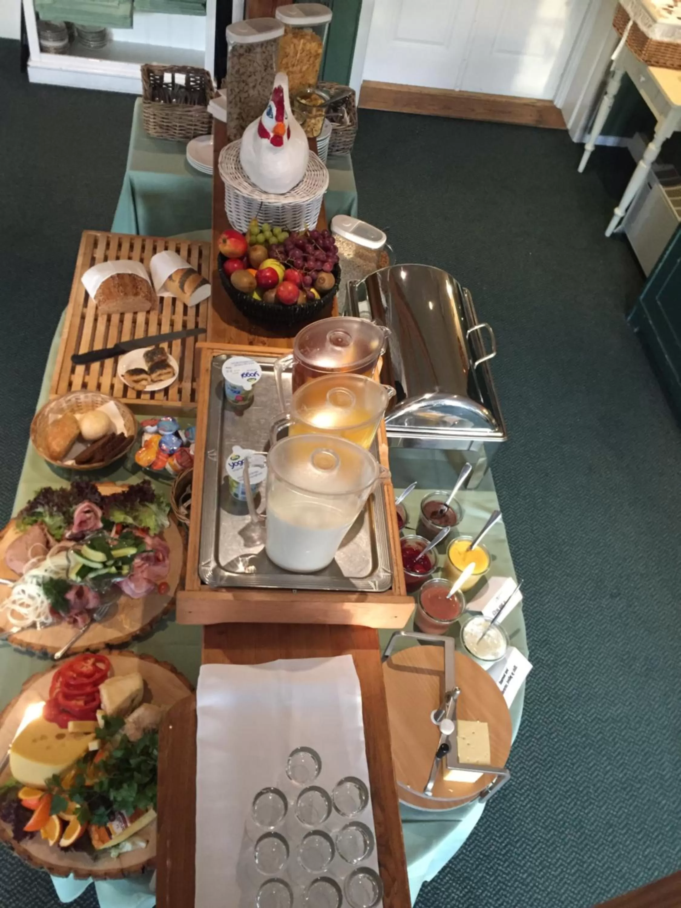 Food and drinks in Bromølle Kro