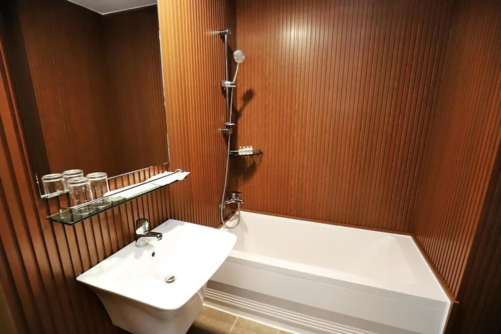 Bathroom in Sea Moon Tourist Hotel