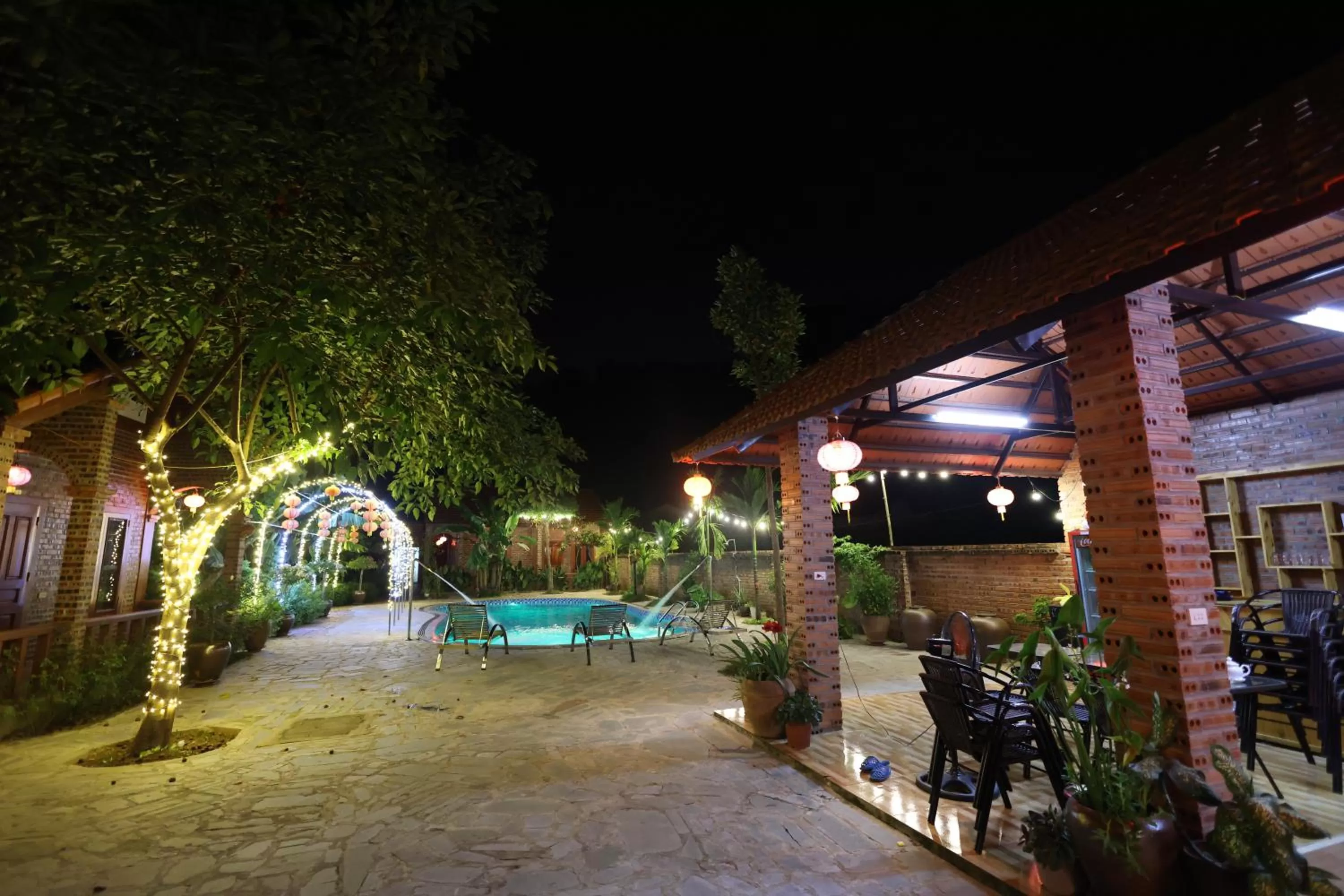 Property building in Phạm Gia Homestay Ecogarden