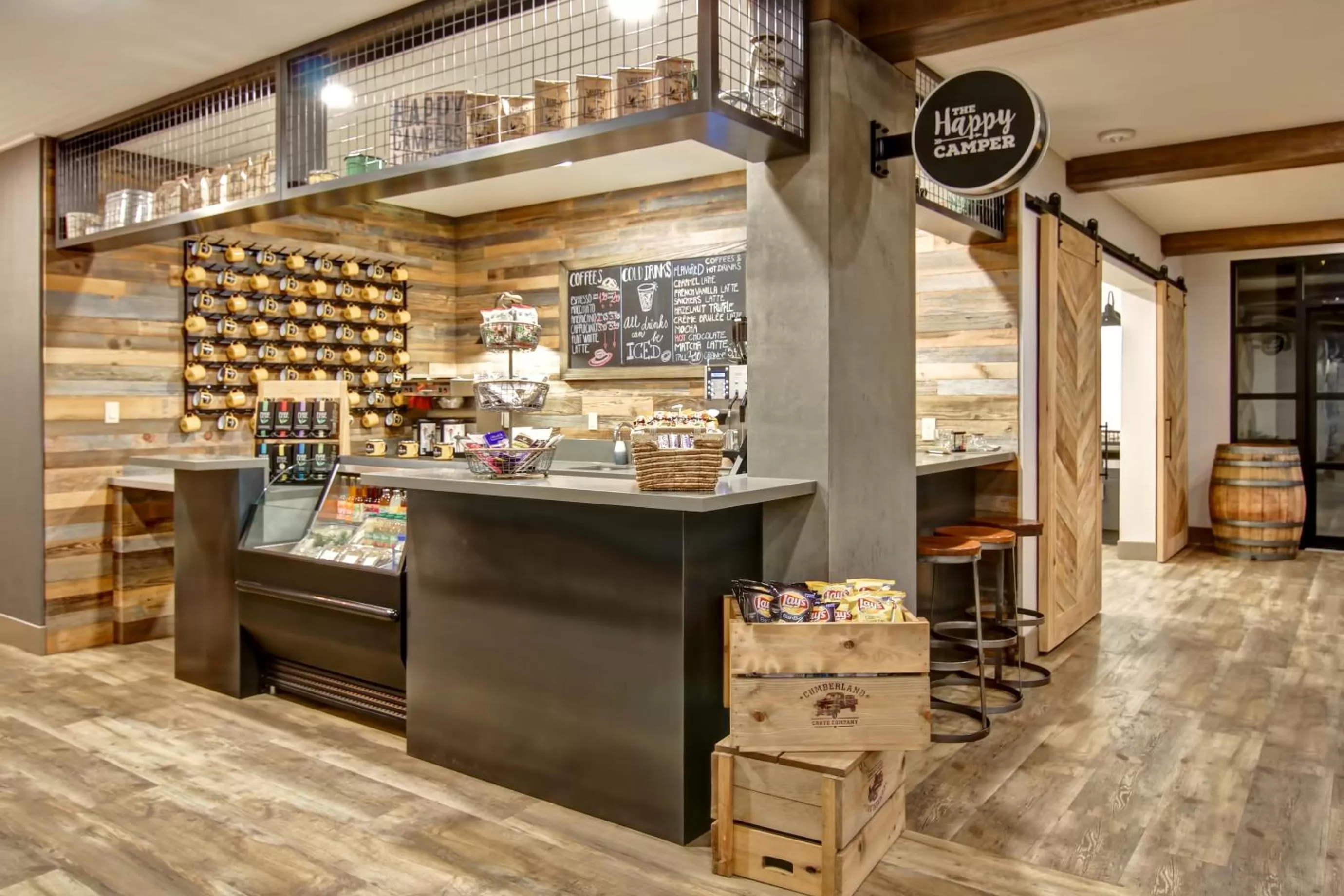 Restaurant/places to eat in Canalta Lodge