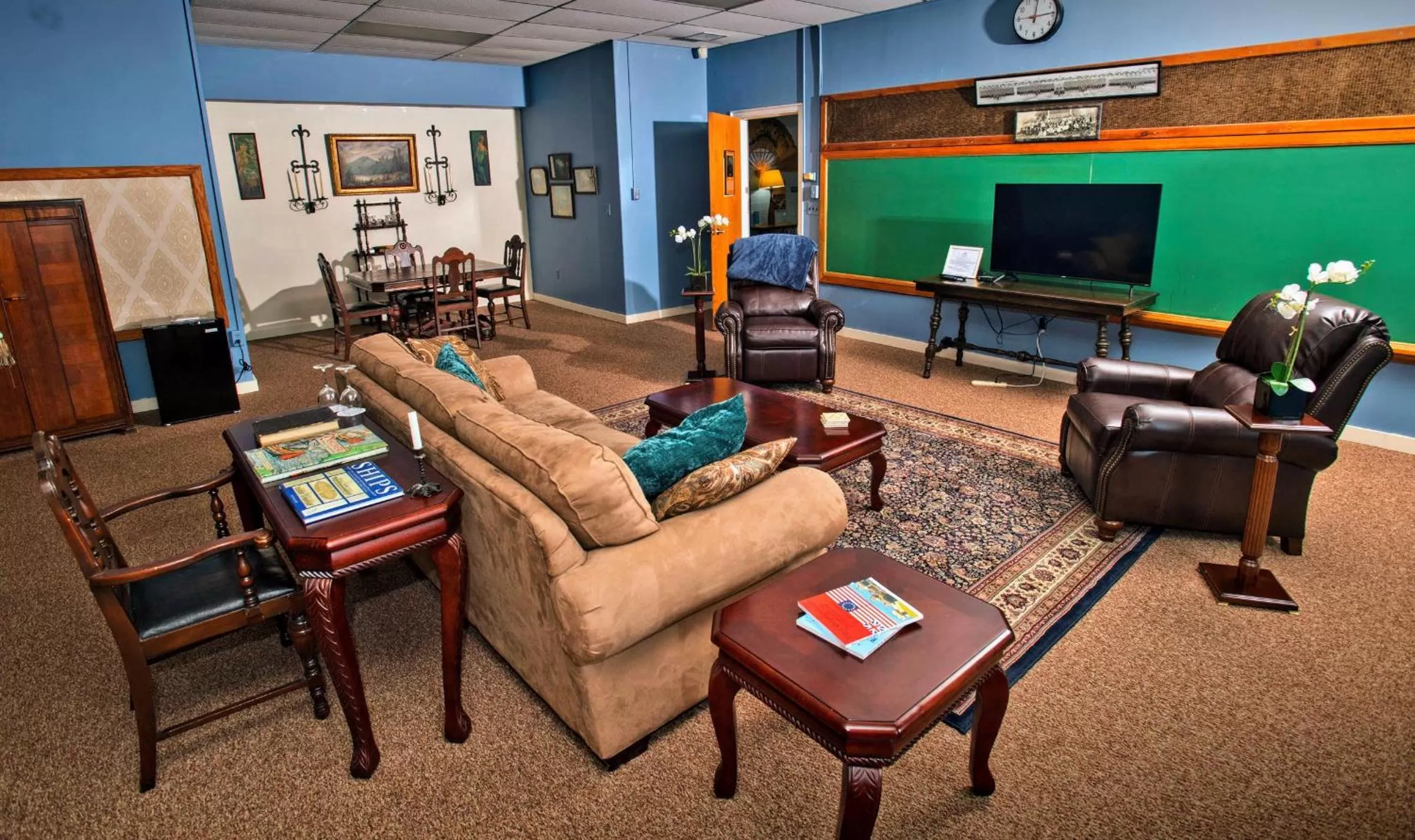 Seating area in Sherman Inn