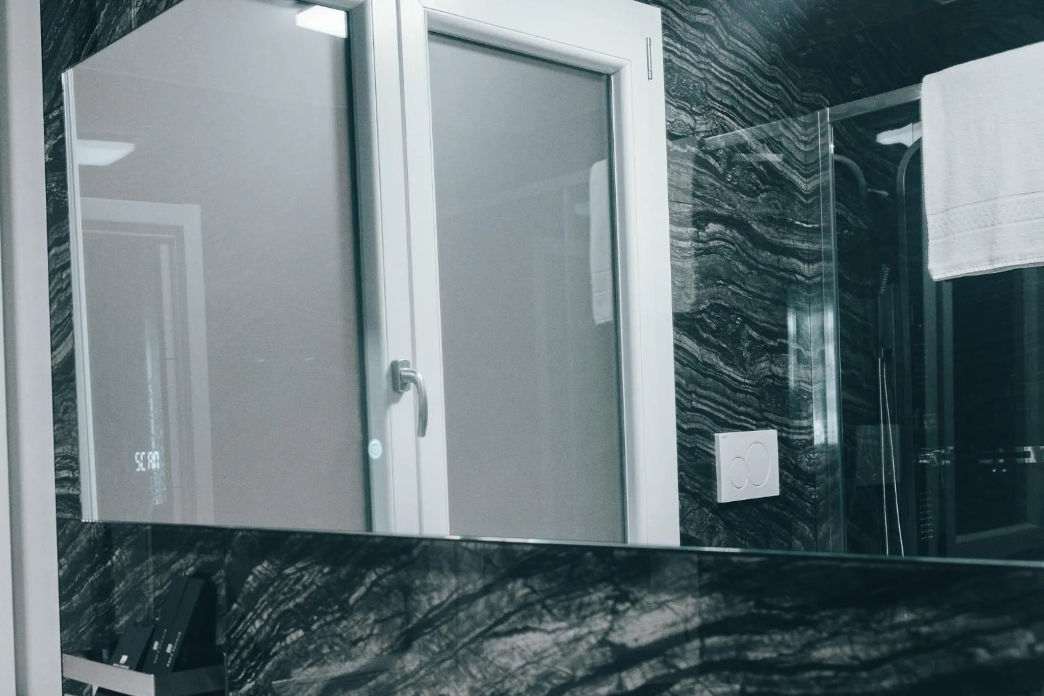 Bathroom in Gregorio VII Luxury Suites San Damaso