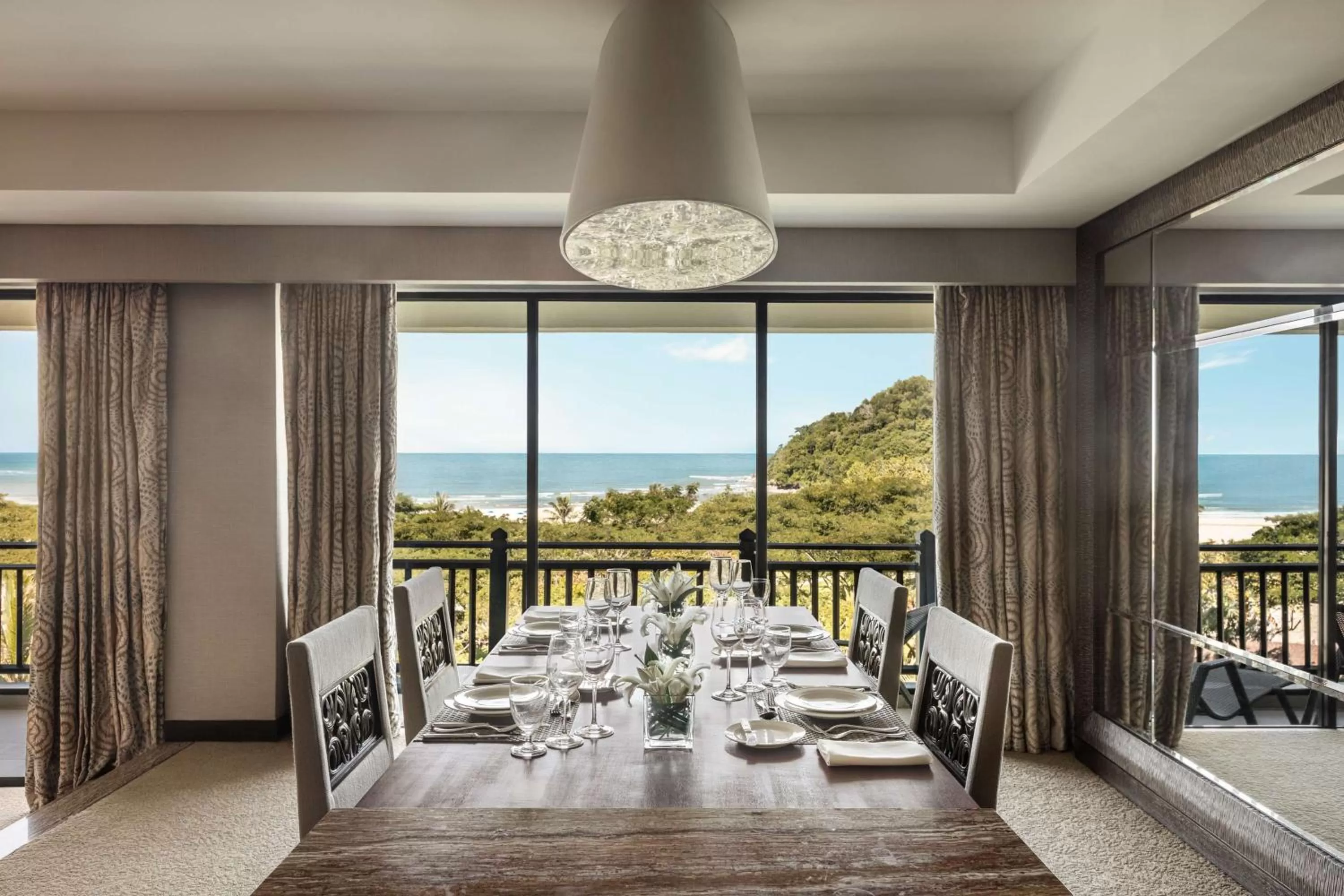 Photo of the whole room in Shangri-La Rasa Ria, Kota Kinabalu