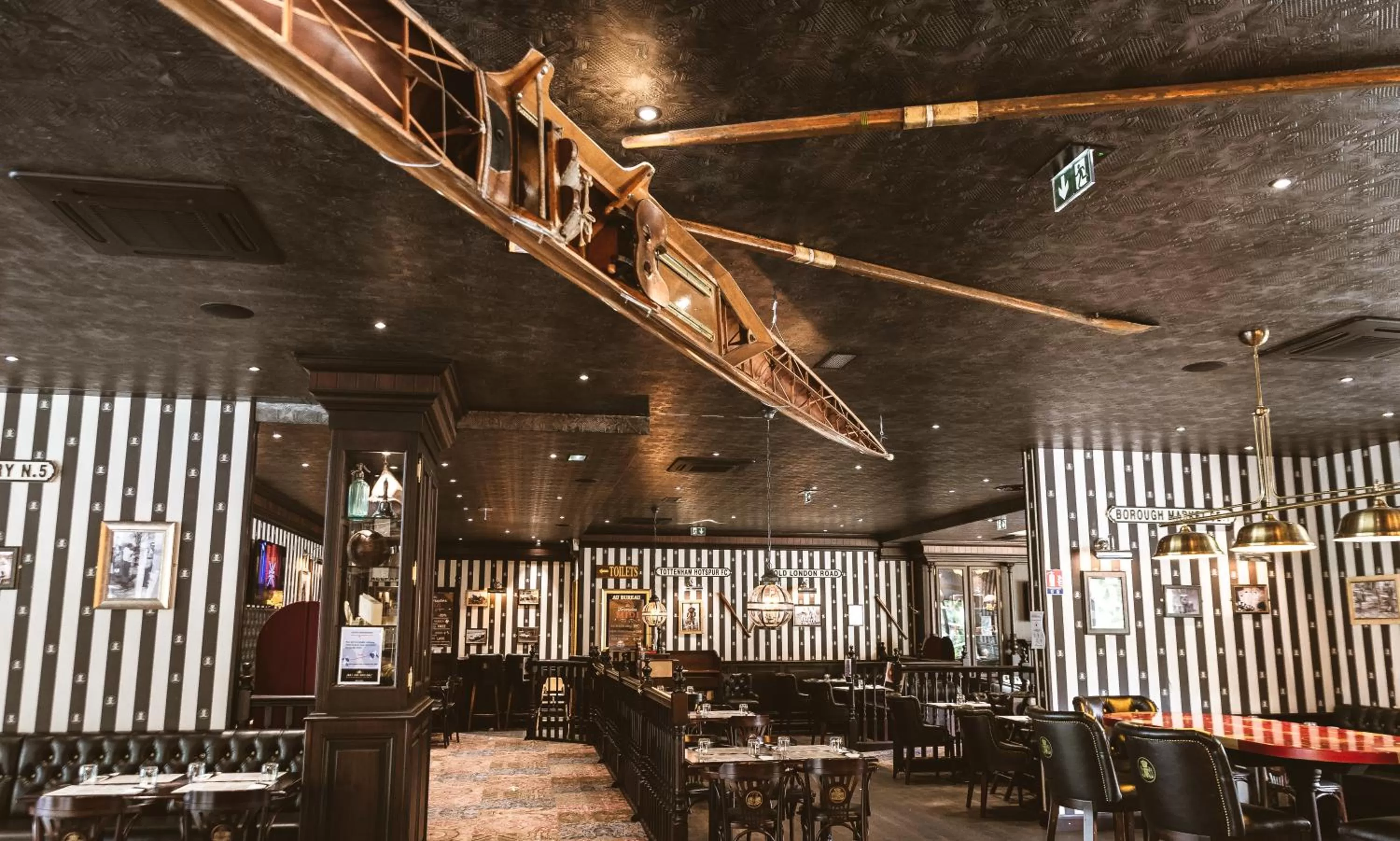 Restaurant/places to eat in Mercure Belfort Centre