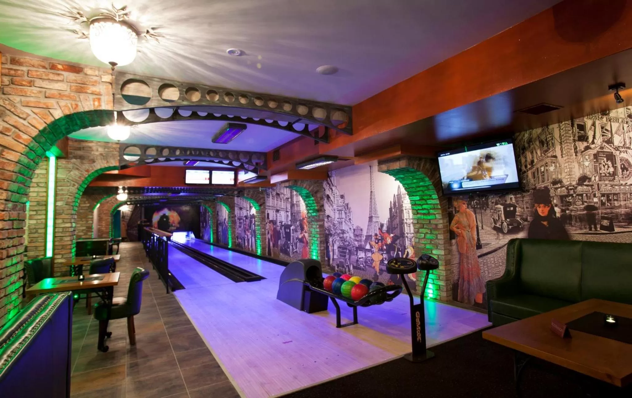 Bowling in Hotel i Restauracja "Pod Orłem"