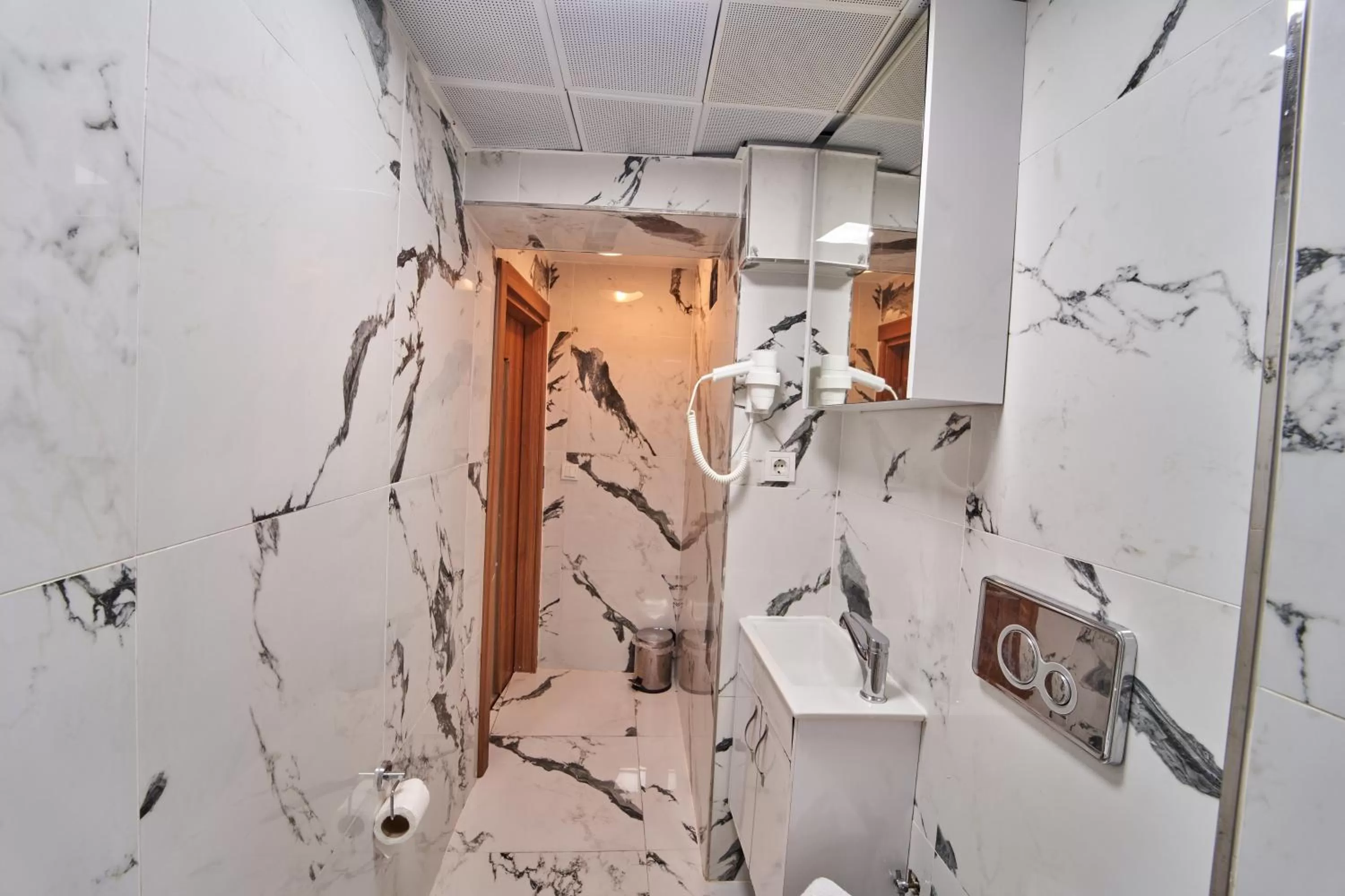 Bathroom in Istanbul Sirkeci Hotel