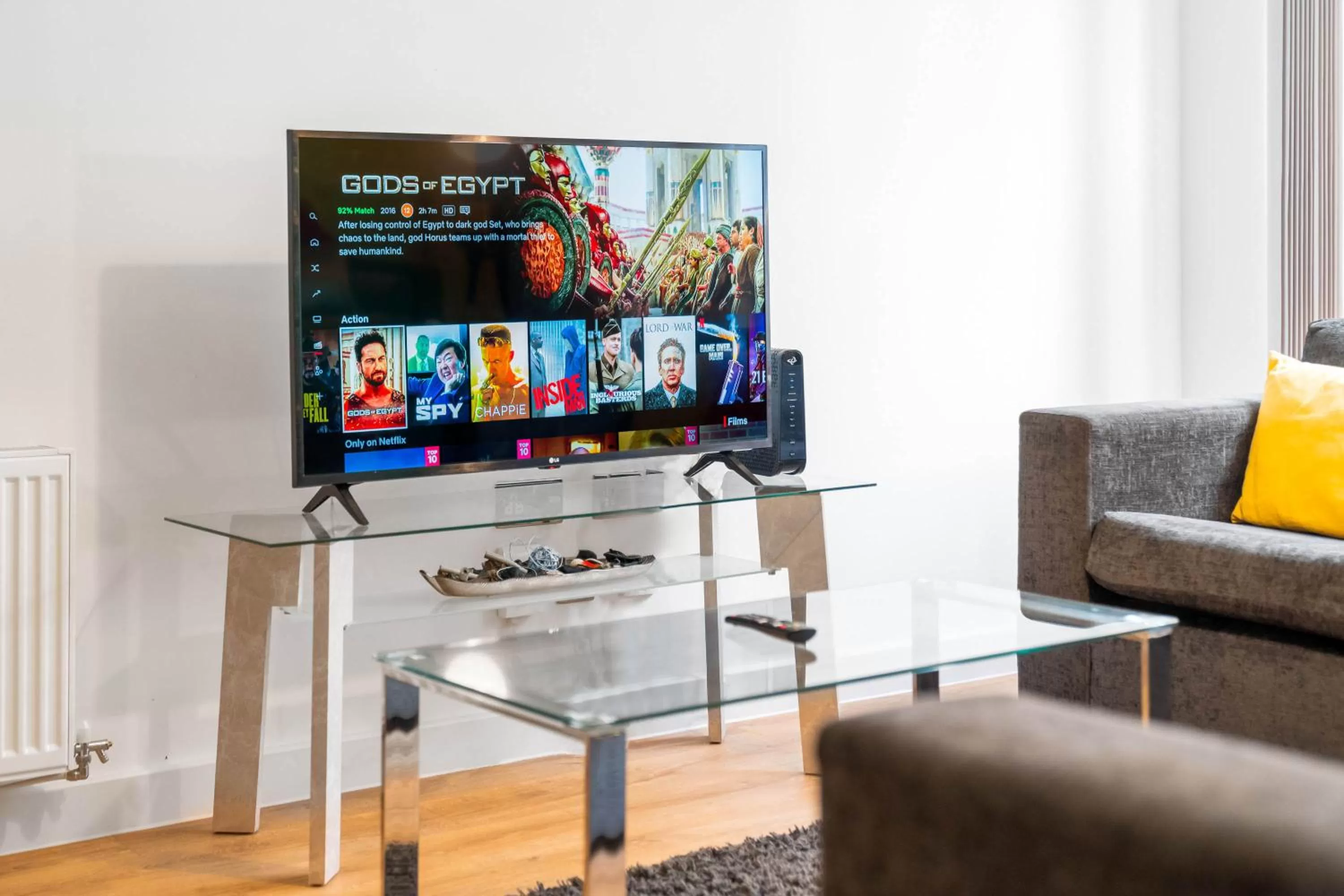 TV and multimedia, TV/Entertainment Center in Onyx O2 Arena Brindley Place Broad Street Large Spacious Apartment