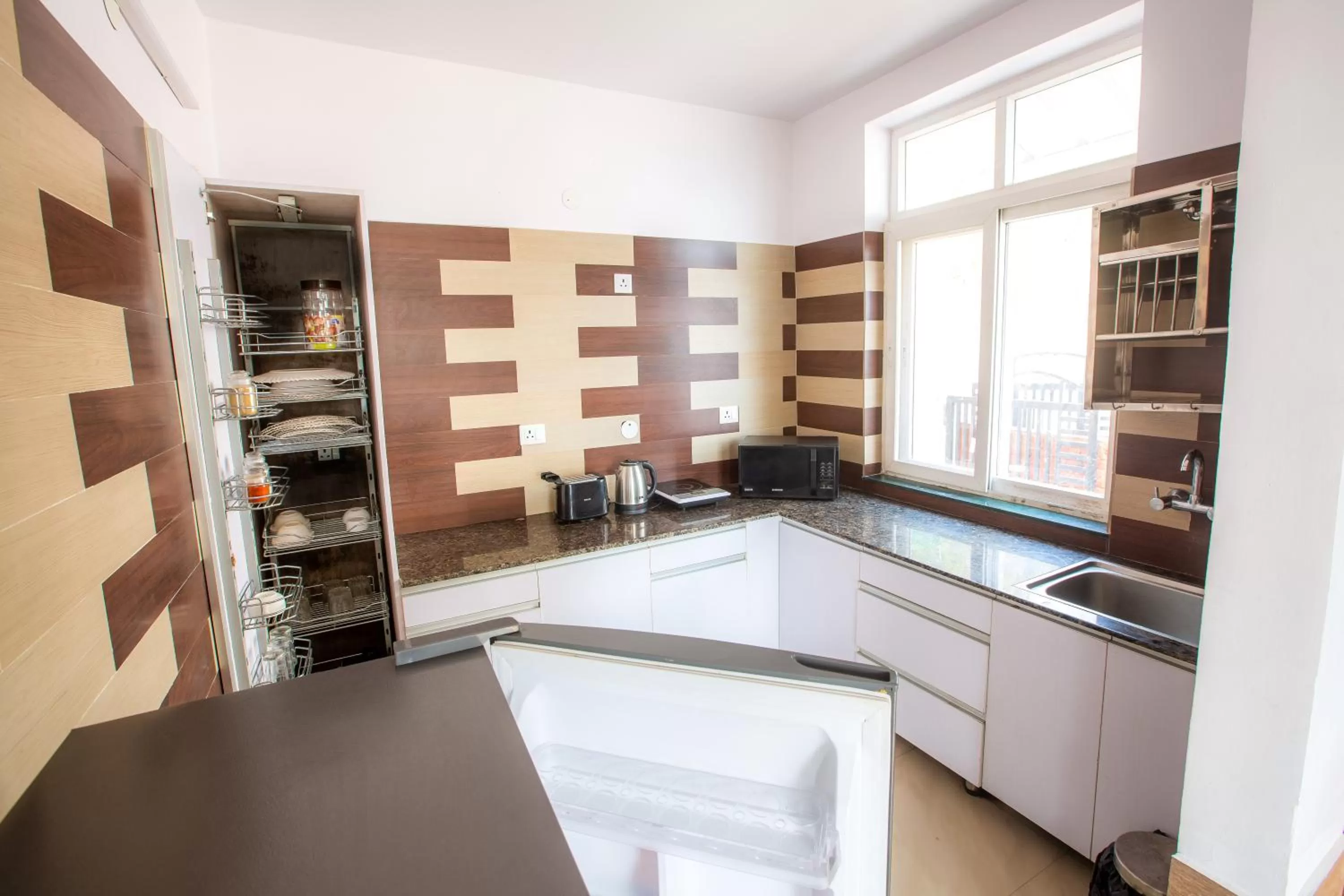 Kitchen or kitchenette in Blue Pine Orchards