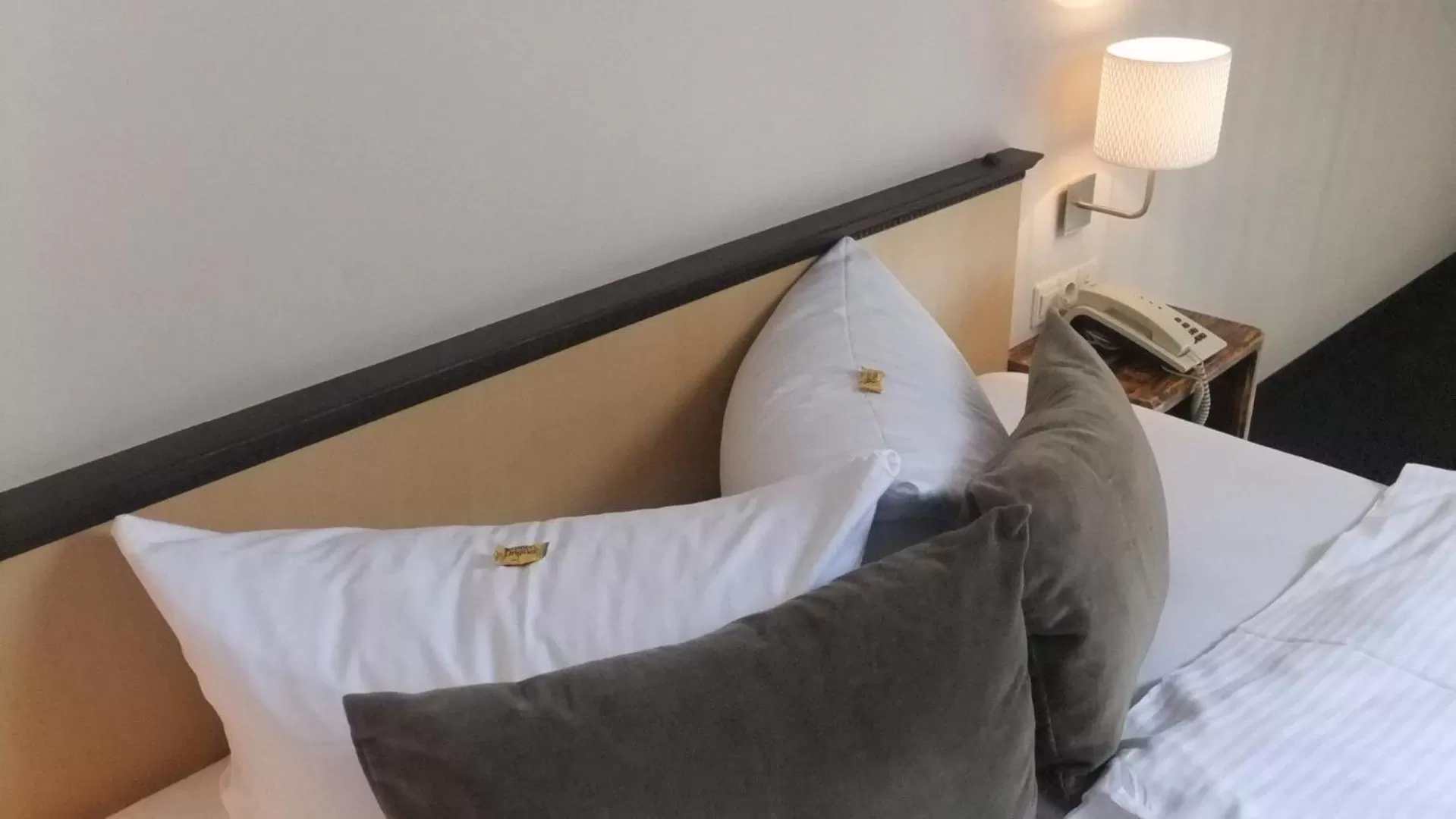 Bed in Hotel & Restaurant Utkiek