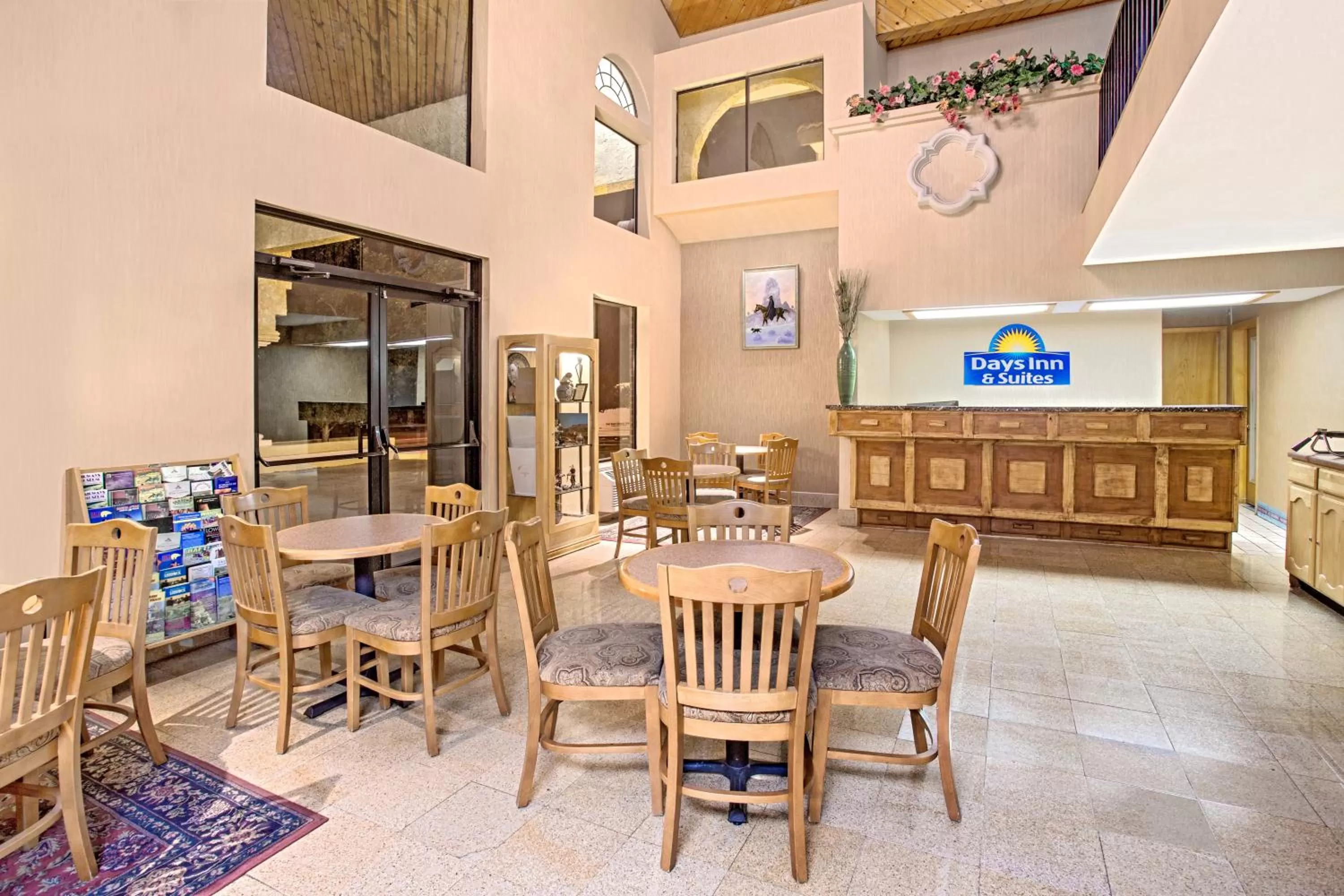 Breakfast in Days Inn & Suites by Wyndham Red Rock-Gallup