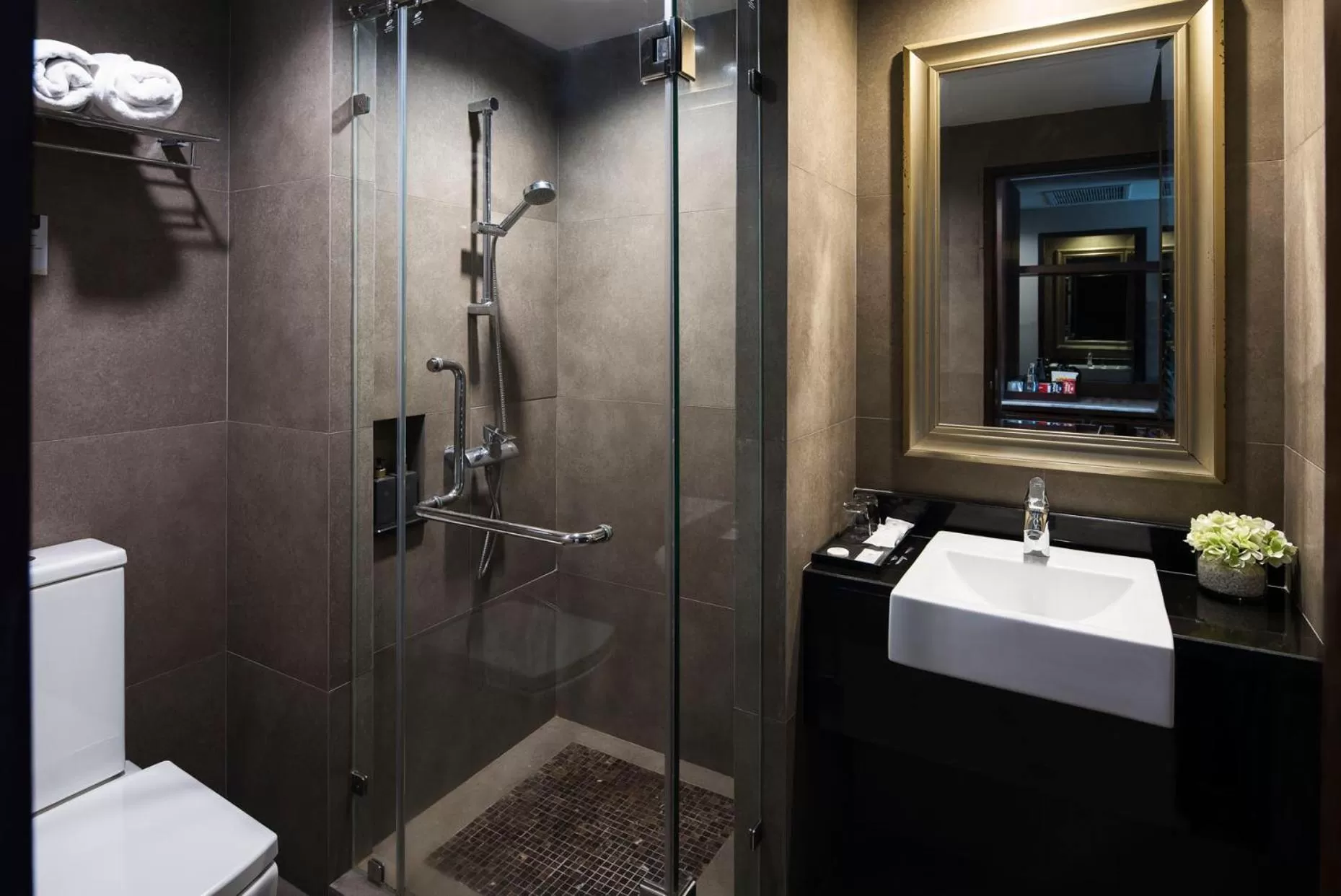 Bathroom in Casa Nithra Bangkok