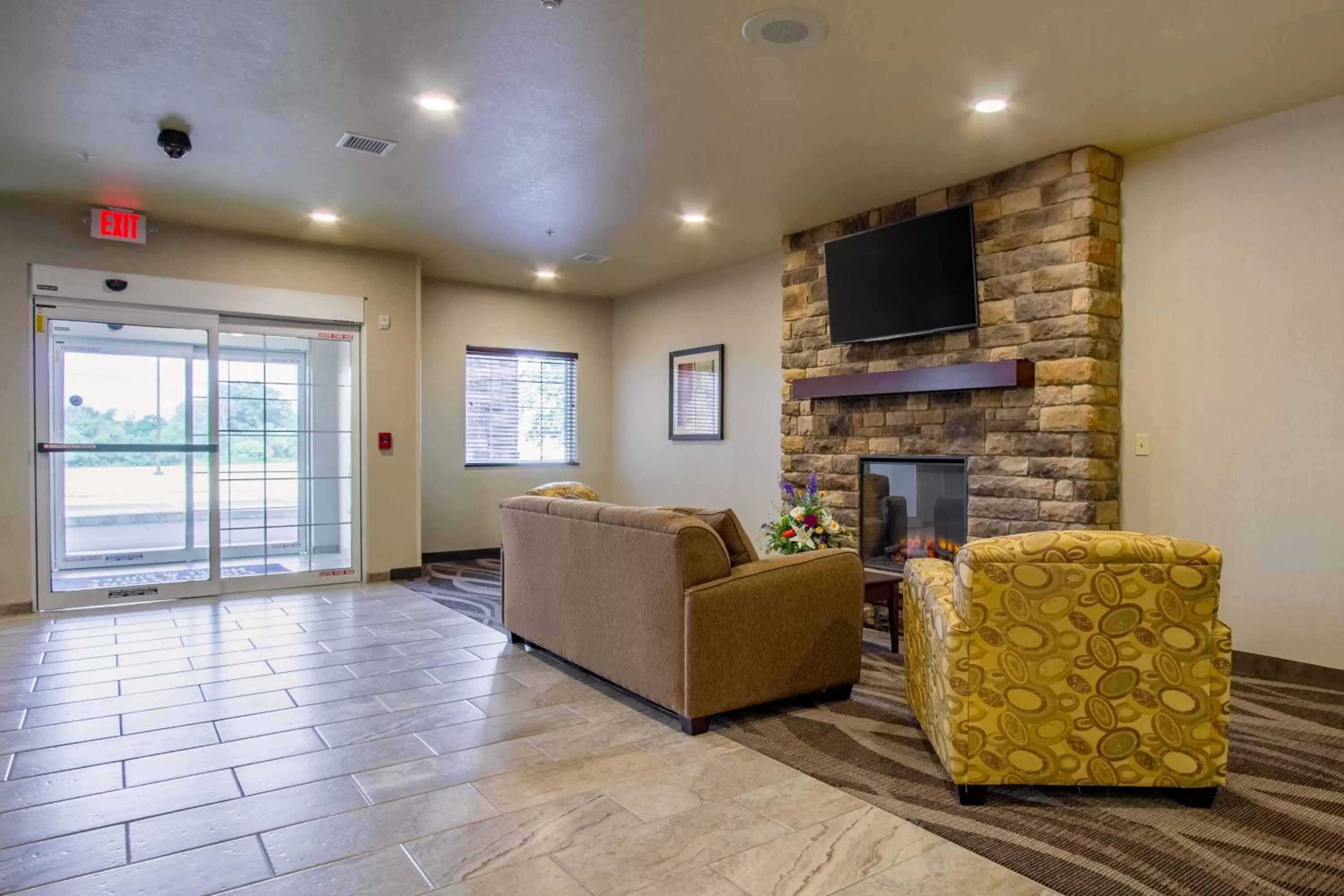 Lobby or reception in Cobblestone Hotel & Suites - Orrville