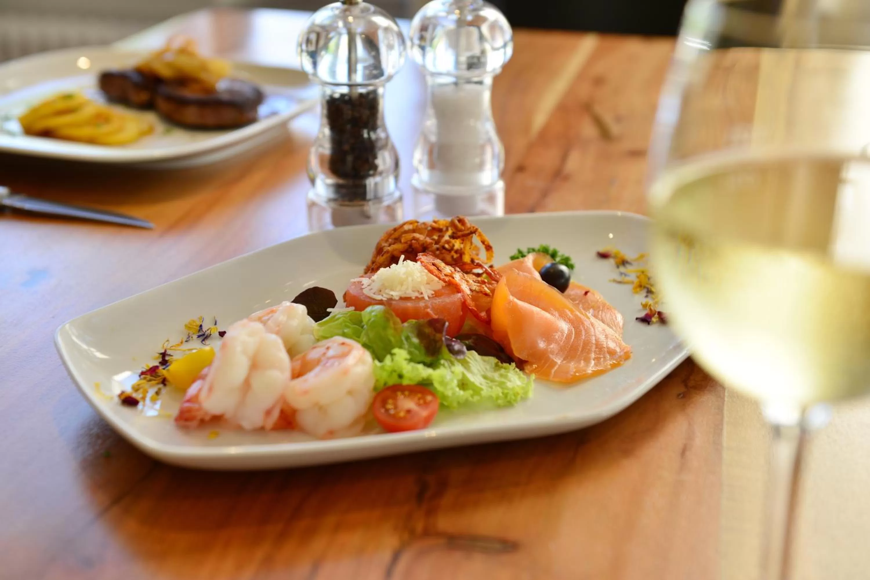 Food in Lobinger Hotel Weisses Ross