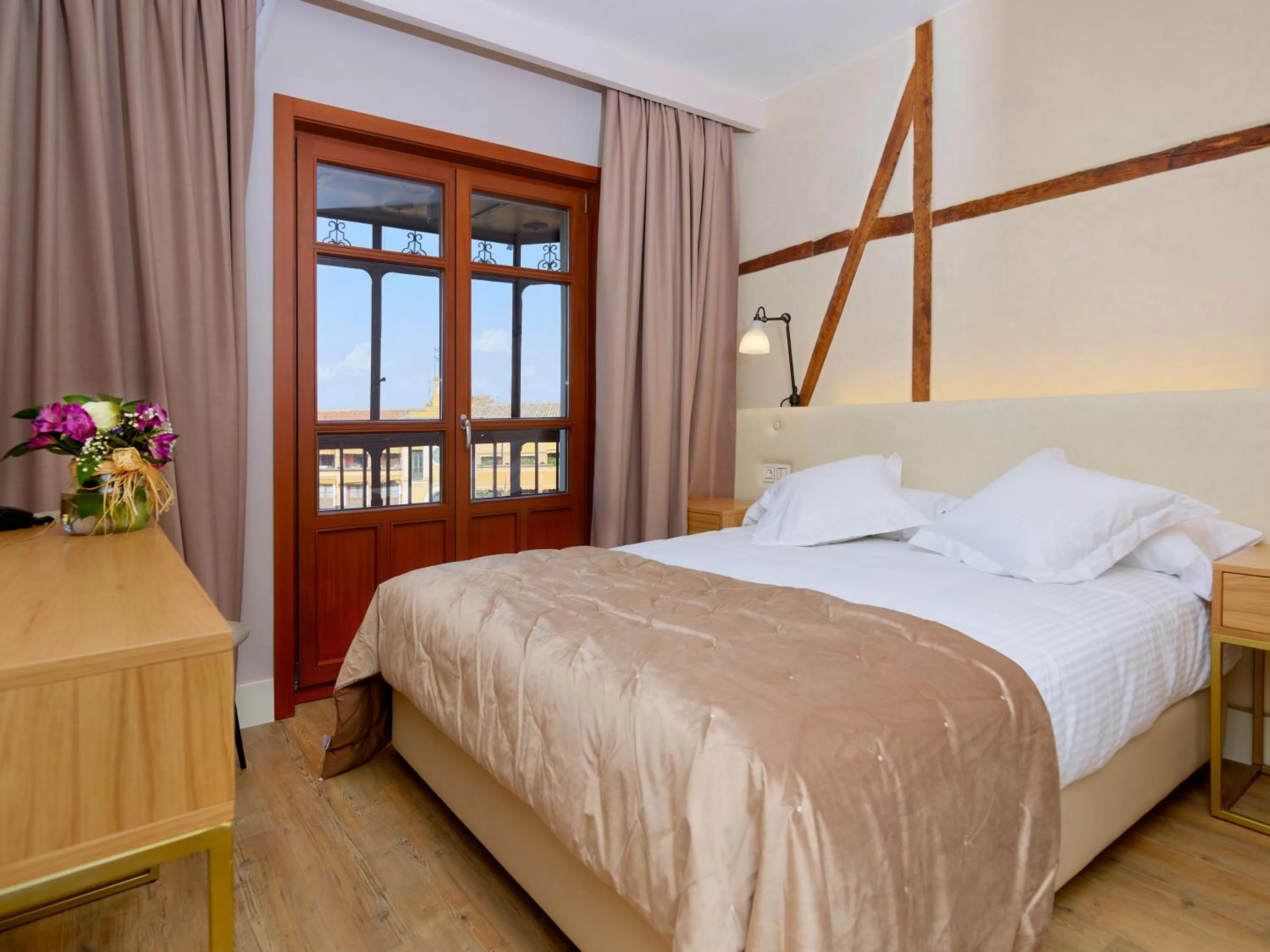 Photo of the whole room, Bed in Hotel Boutique ADOLFO