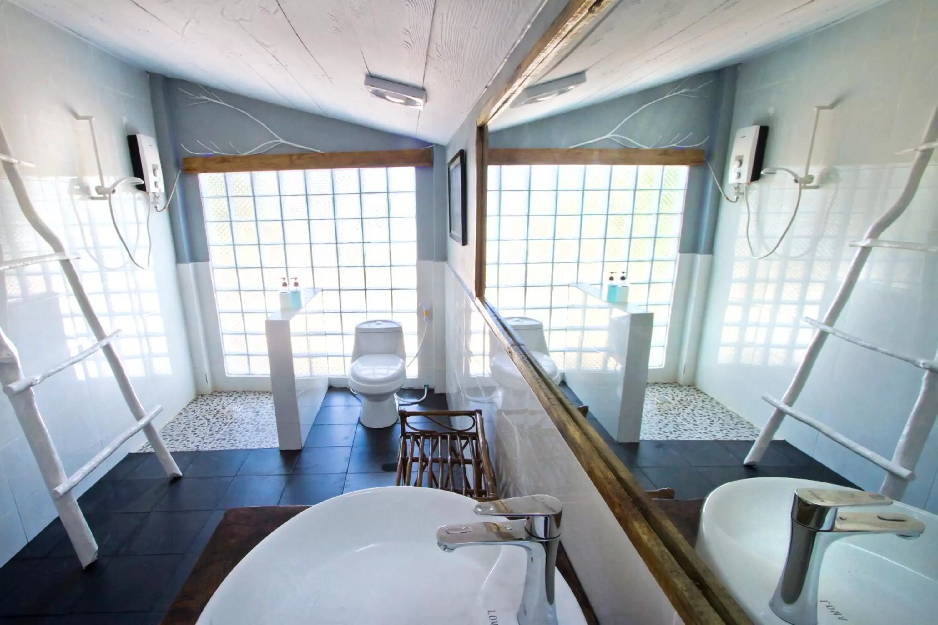 Bathroom in Sabay Beach