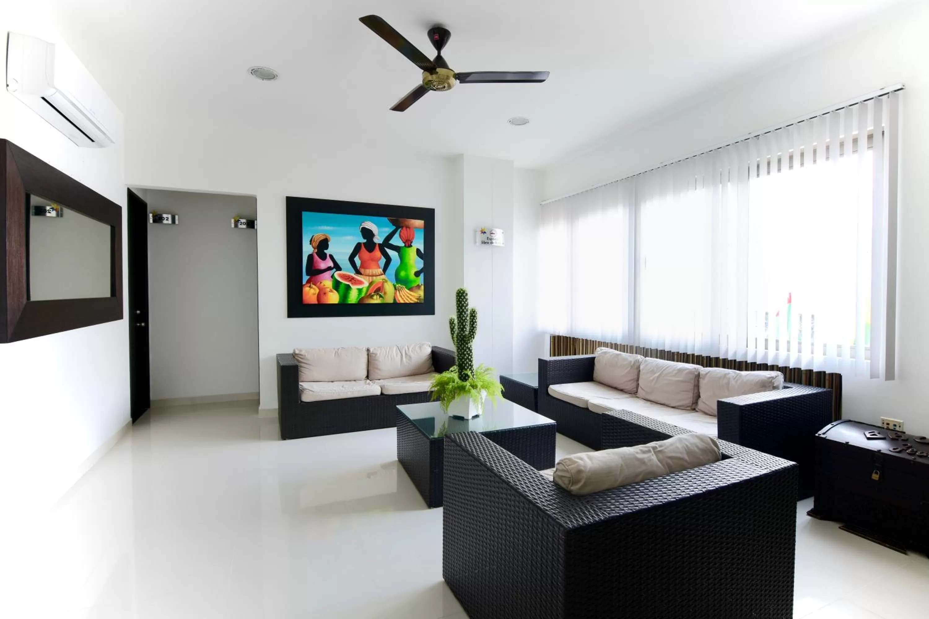 Seating area in Hotel Florida Sincelejo