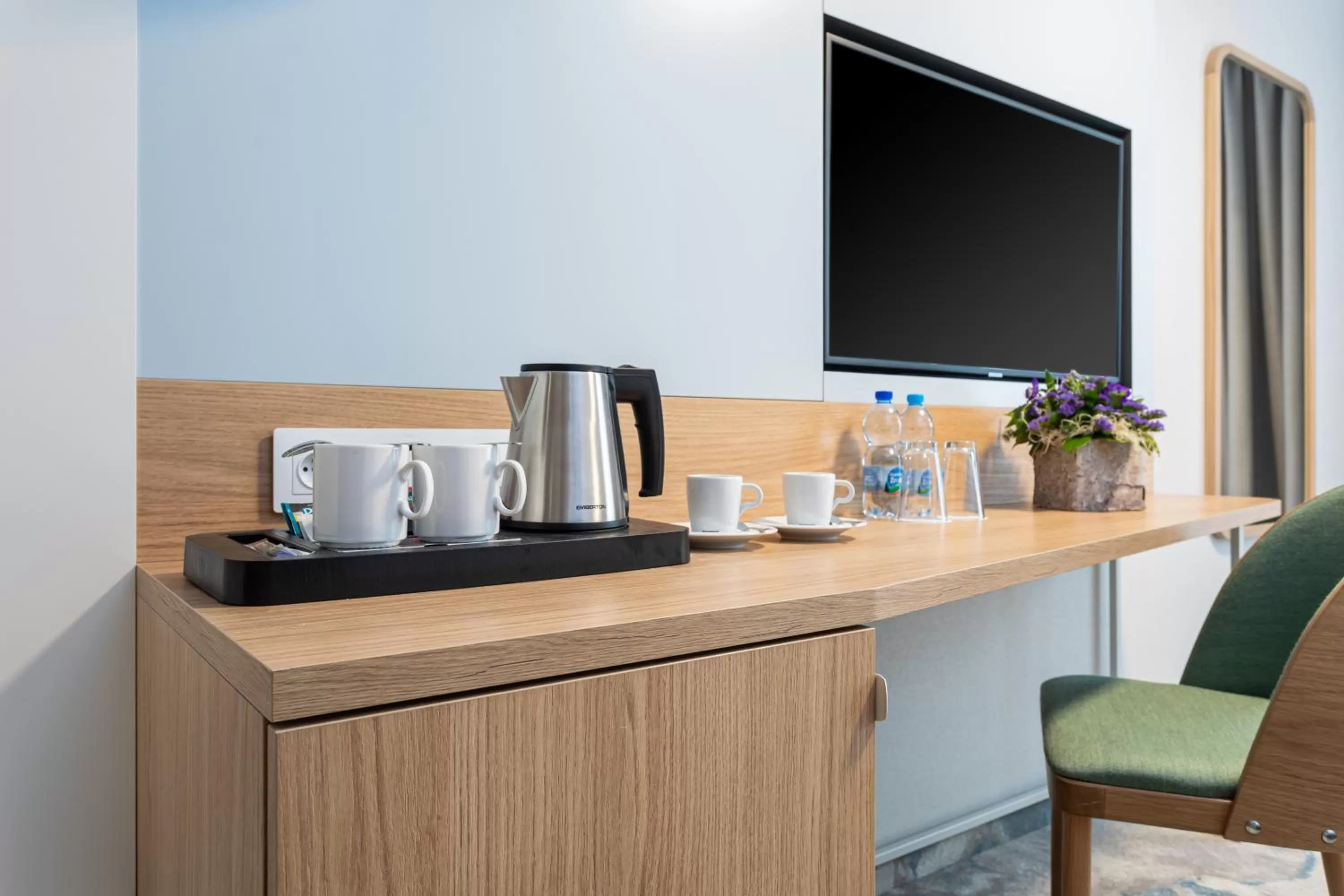 TV and multimedia in Maloves Resort & Spa