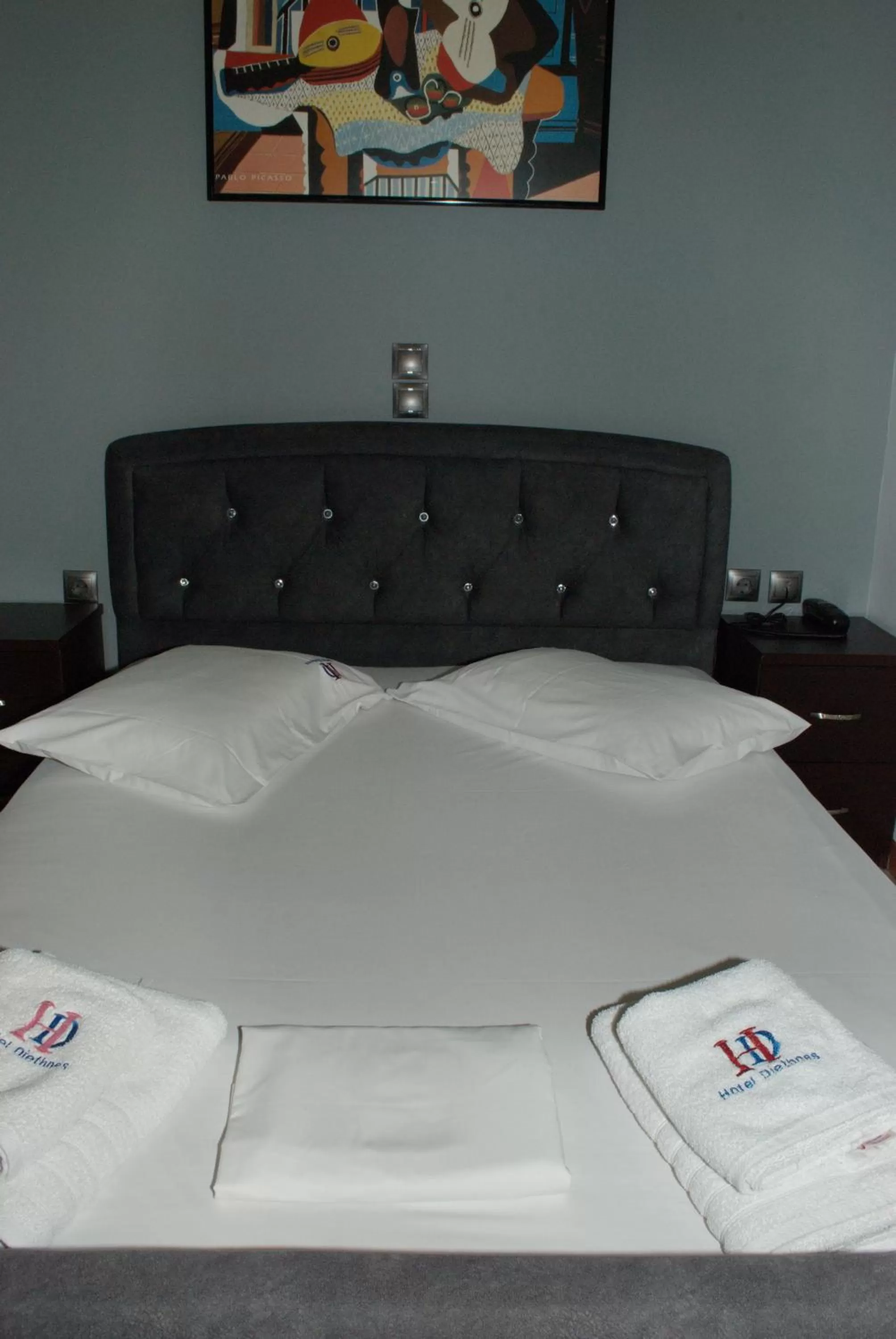 Bed in Diethnes Hotel
