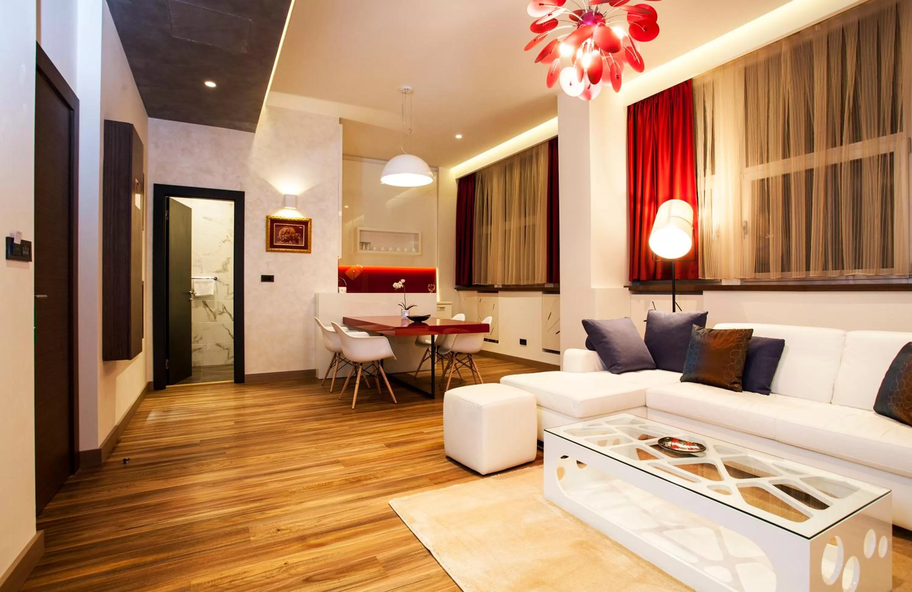 Photo of the whole room in Atera Business Suites