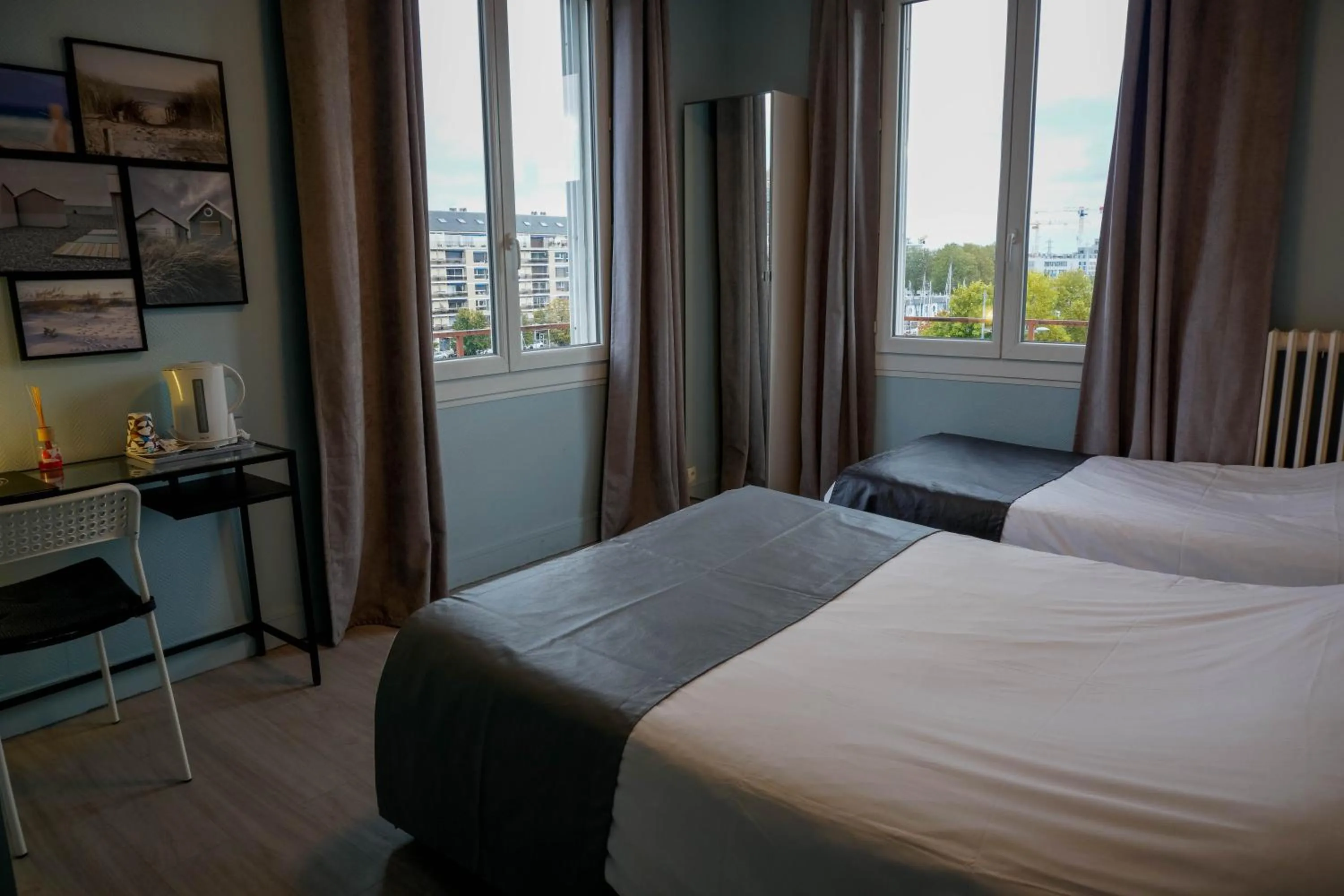 Bed in Hotel De l'Univers