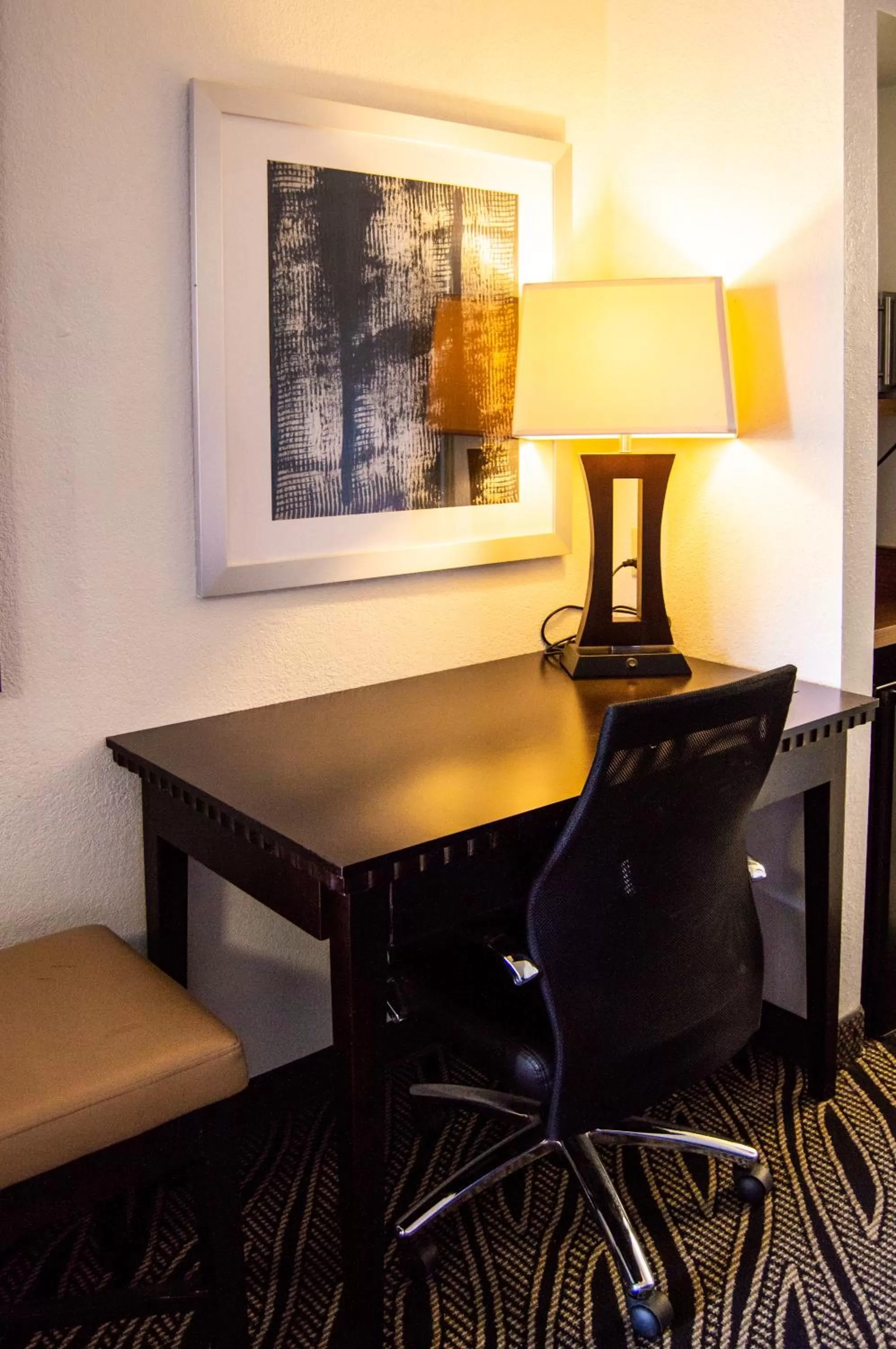 Blue Jay Inn & Suites