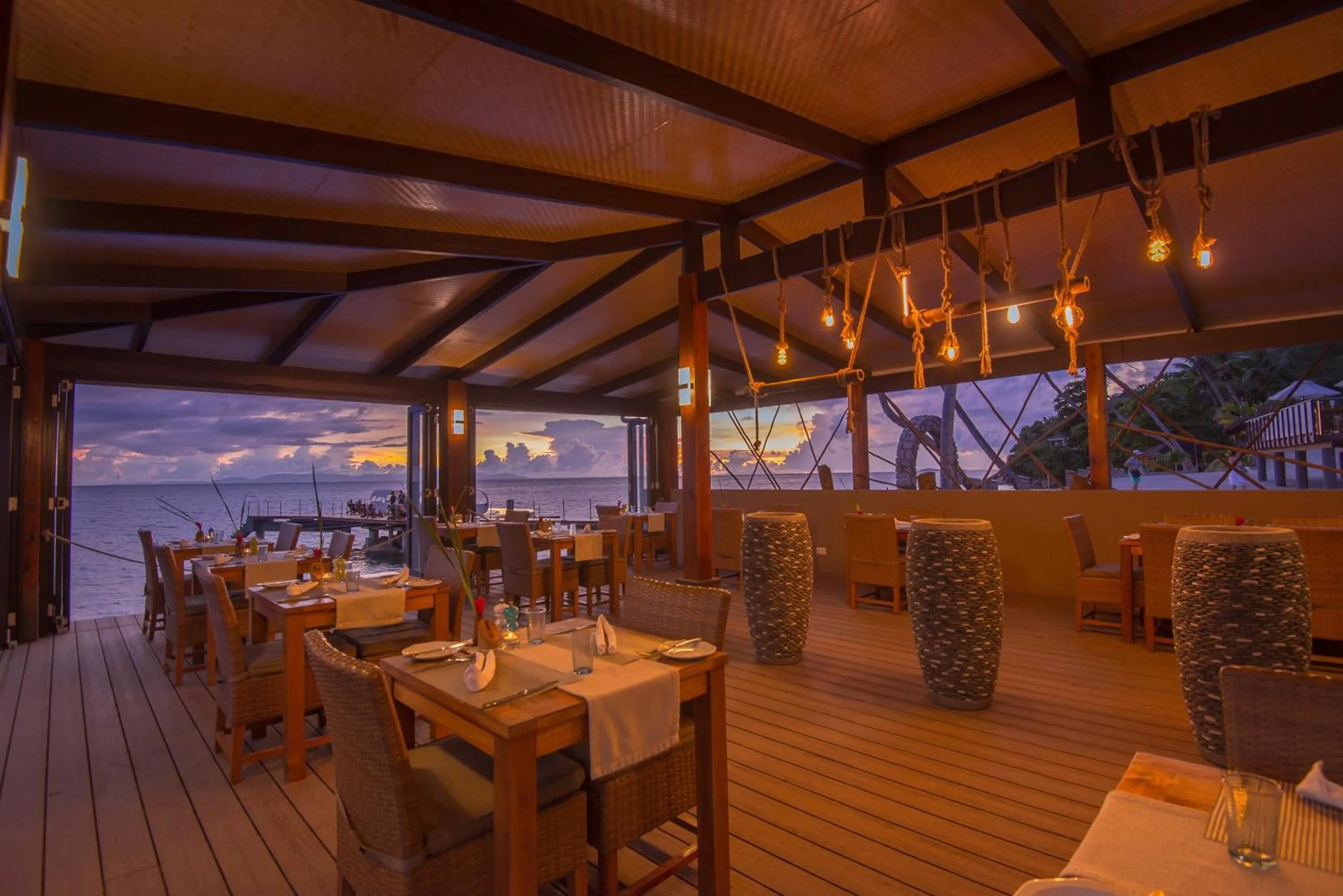 Restaurant/places to eat in Coco de Mer Hotel and Black Parrot Suites