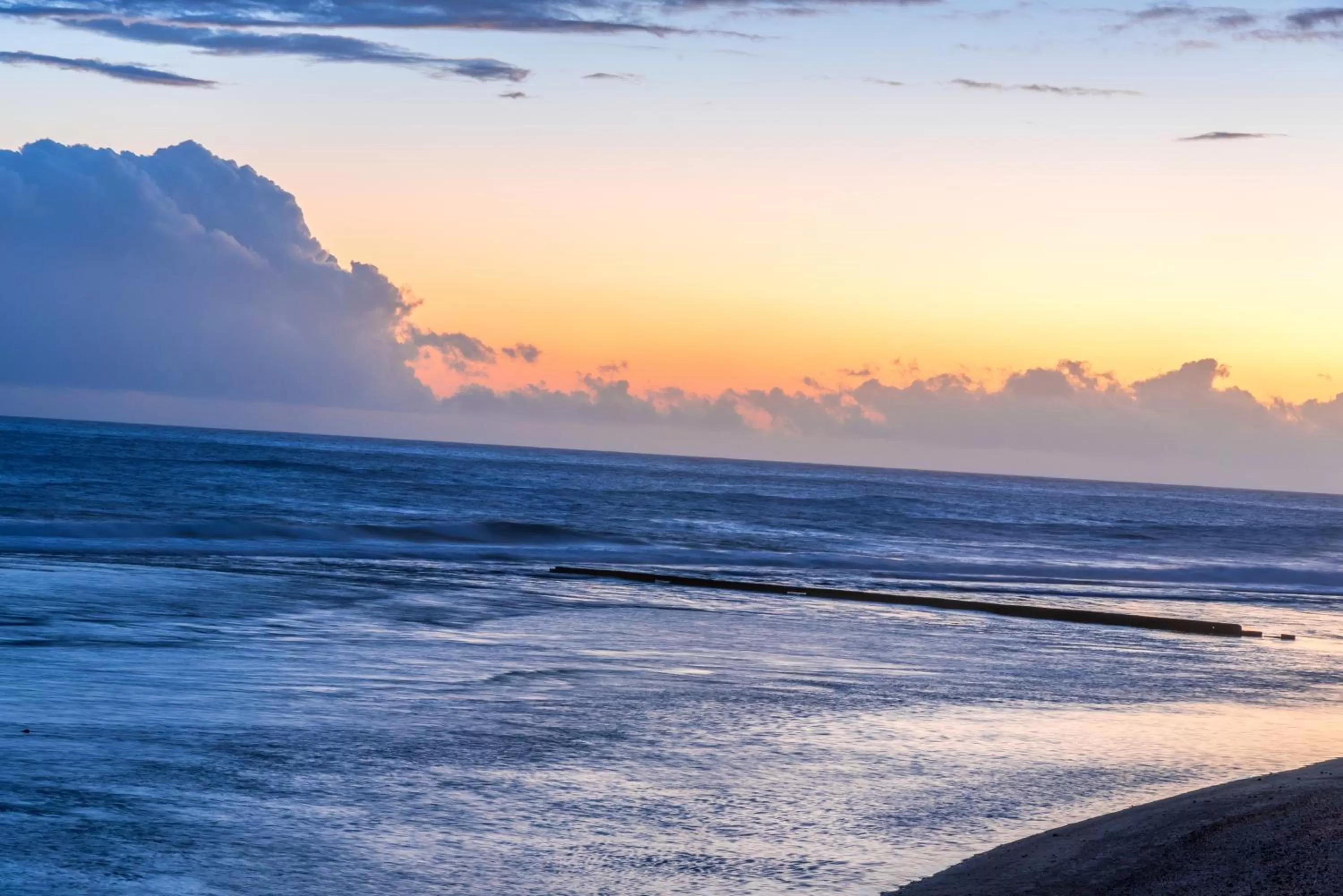 Beach in Le Battant Des Lames