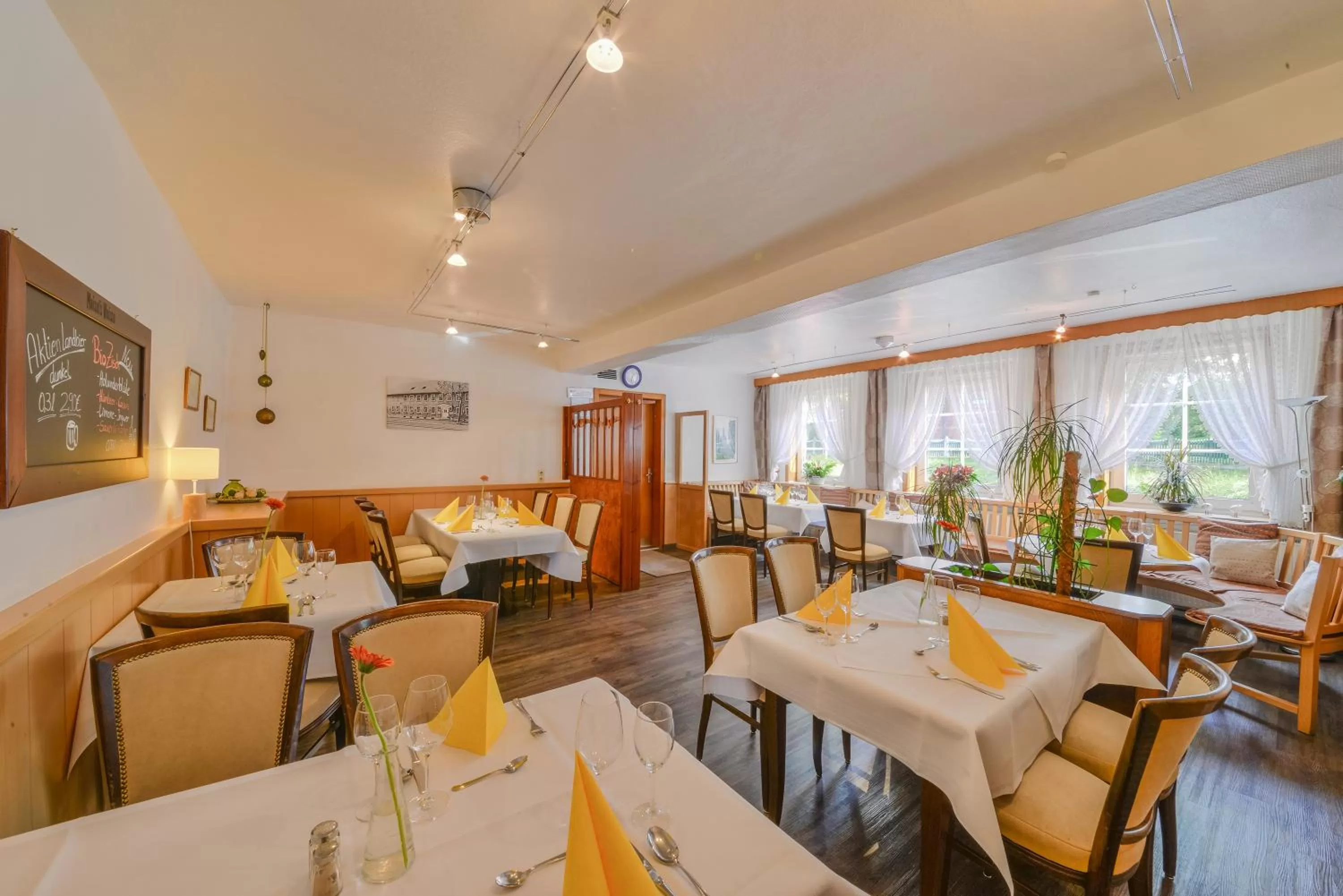 Restaurant/places to eat in Bei Meier`s zum weißen Roß