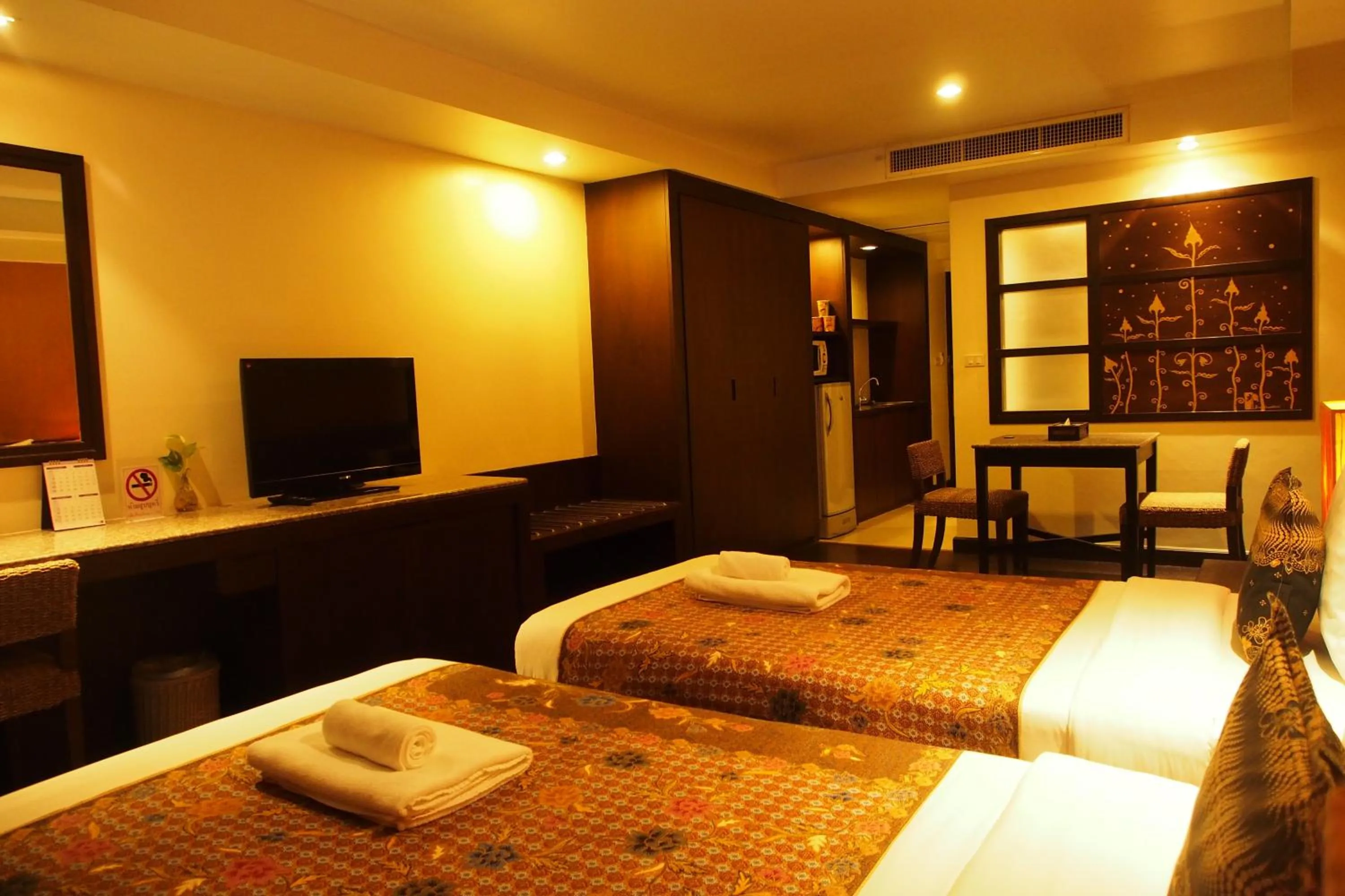 Bedroom, Bed in Baan Suwantawe