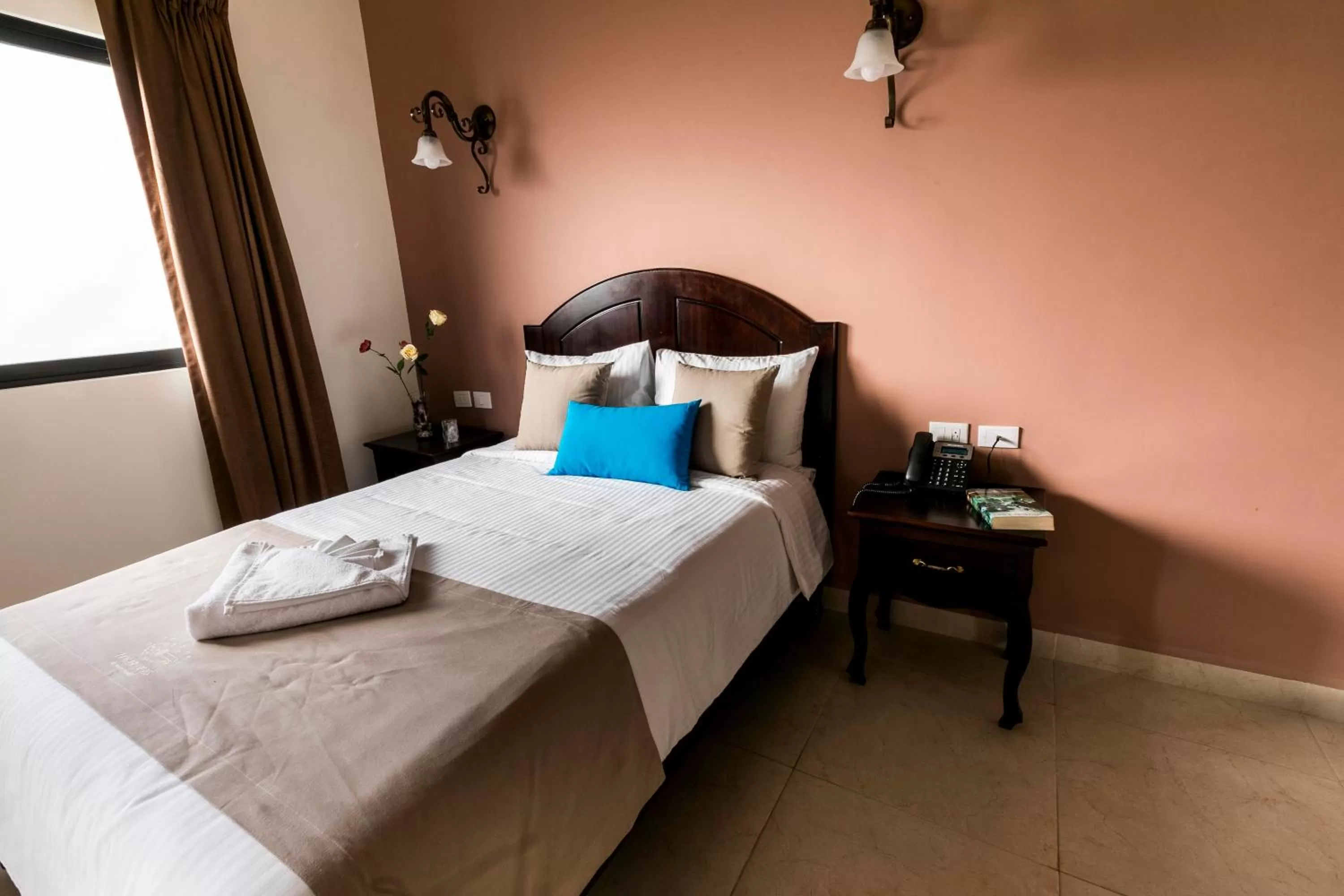 Bedroom, Bed in Hotel Los Frailes, Valladolid, Yucatán