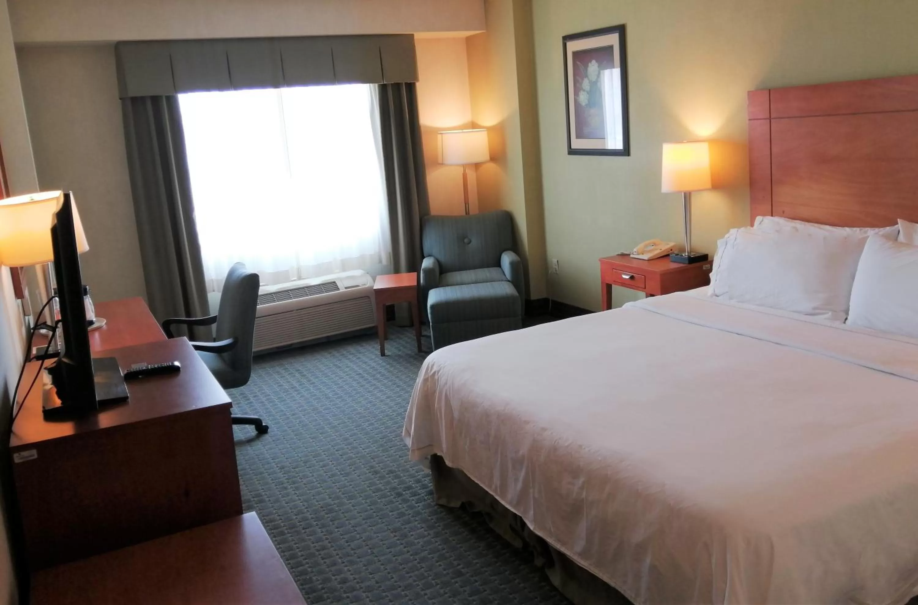 Bed in Holiday Inn Express & Suites Toluca Zona Aeropuerto by IHG