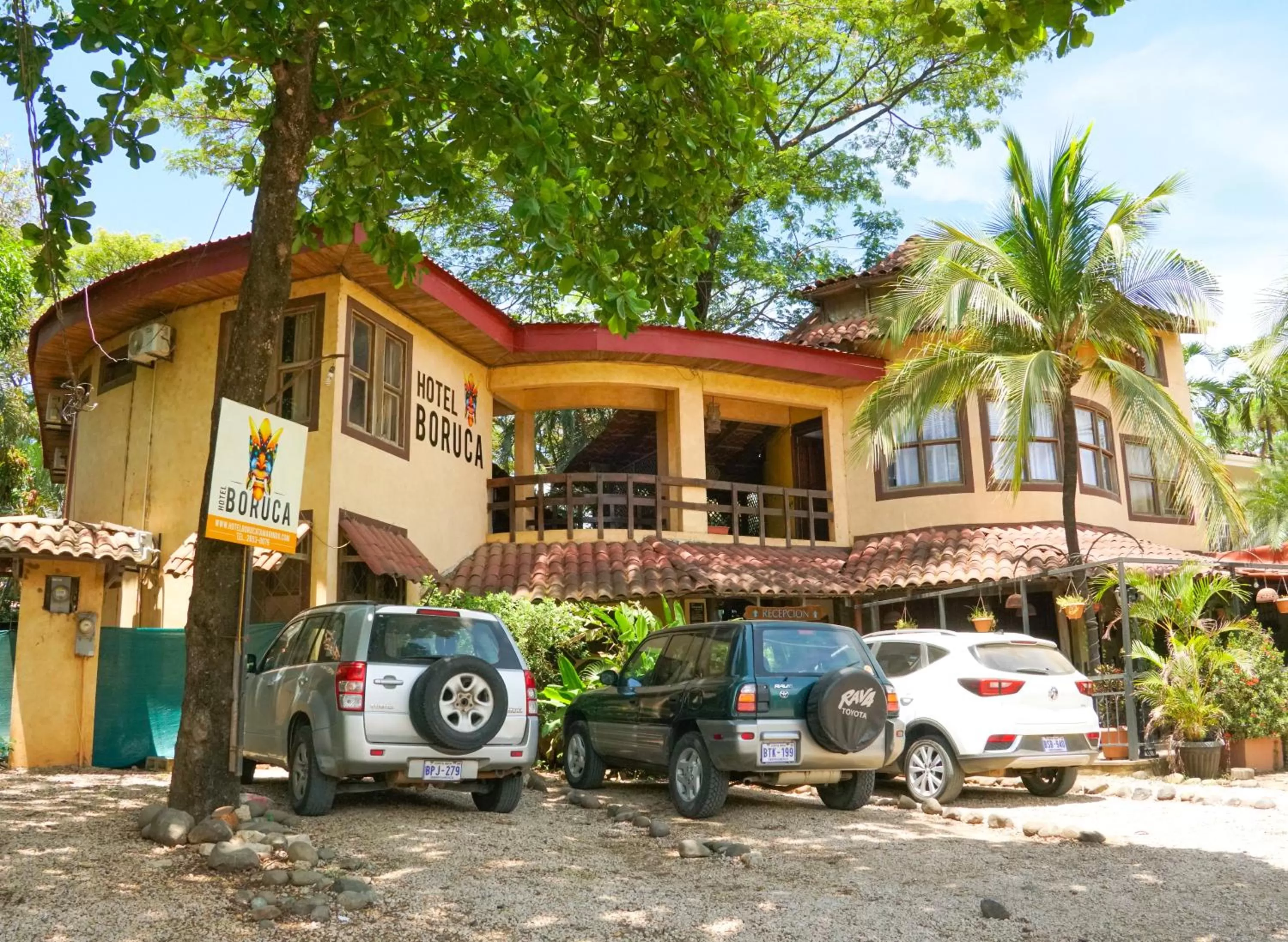 Property building in Hotel Boruca Tamarindo