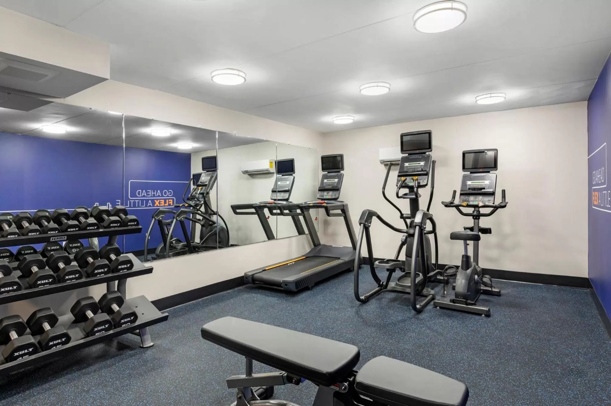 Spa and wellness centre/facilities in Holiday Inn Express Greencastle by IHG