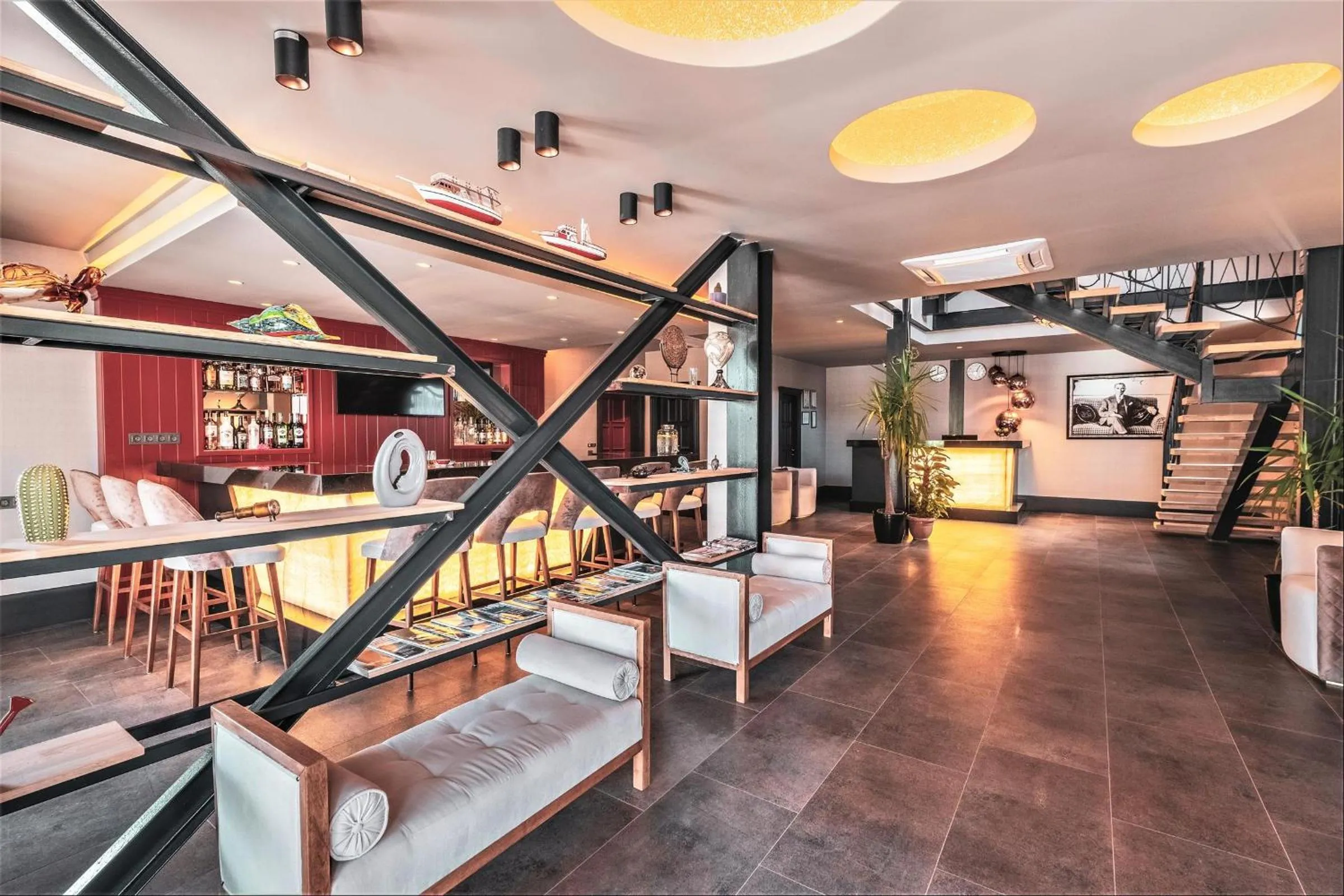 Lounge or bar in Hotel Marina Bay Göcek