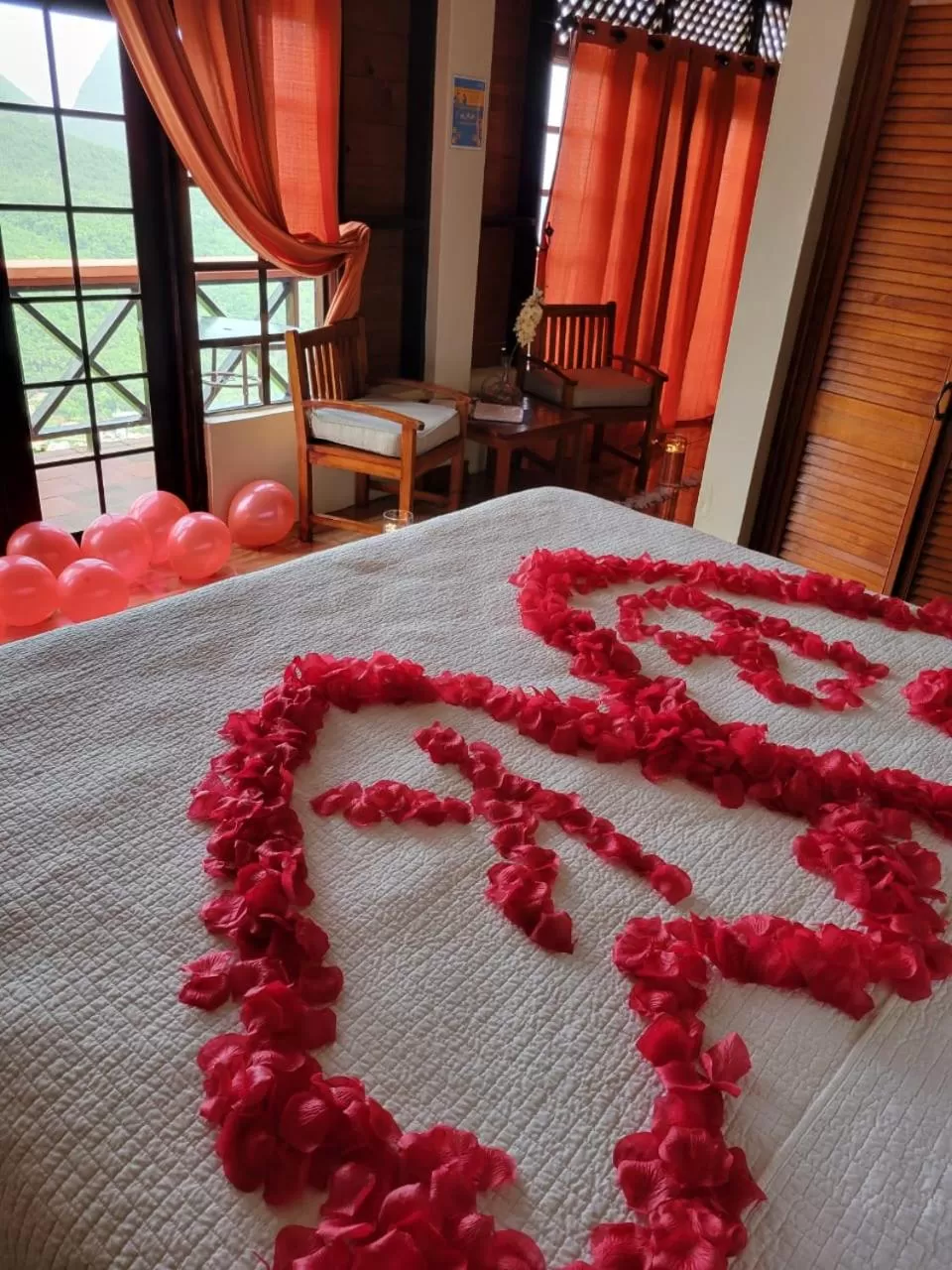 Bed in Samfi Gardens