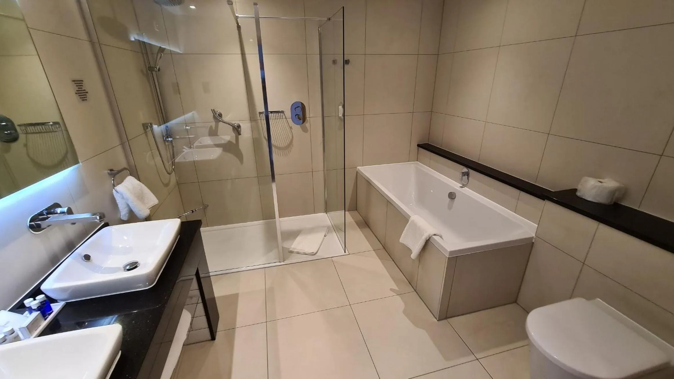 Shower in St George's Hotel - Llandudno