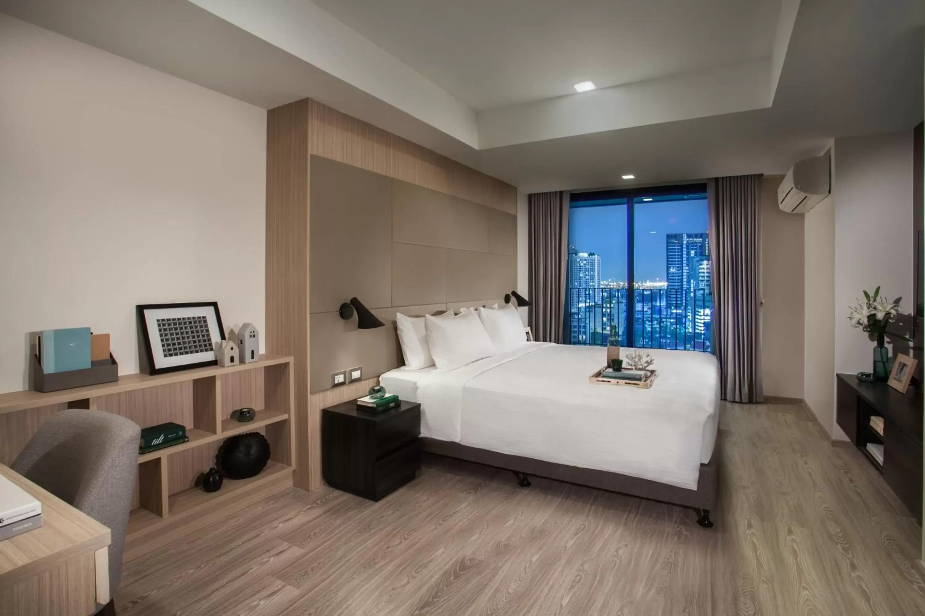 Executive One-Bedroom Apartment in Somerset Ekamai Bangkok Executive One-Bedroom Apartment in Somerset Ekamai Bangkok