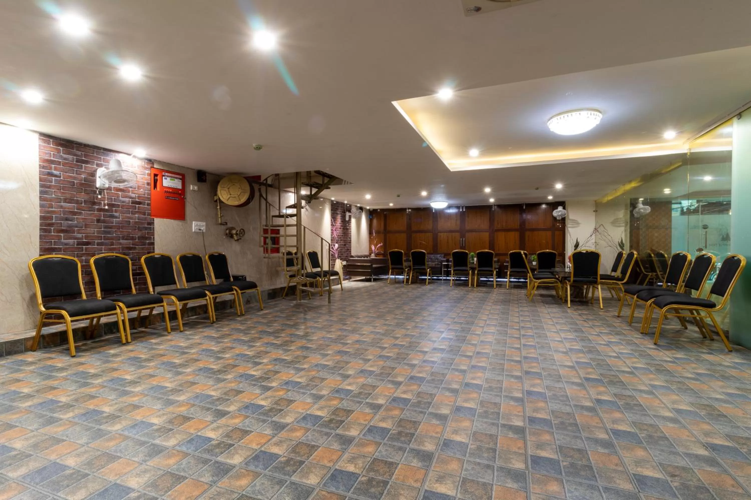 Restaurant/places to eat in Hotel Tripple Tree - Near Ganga Ram & BLK Hospital - Karol Bagh