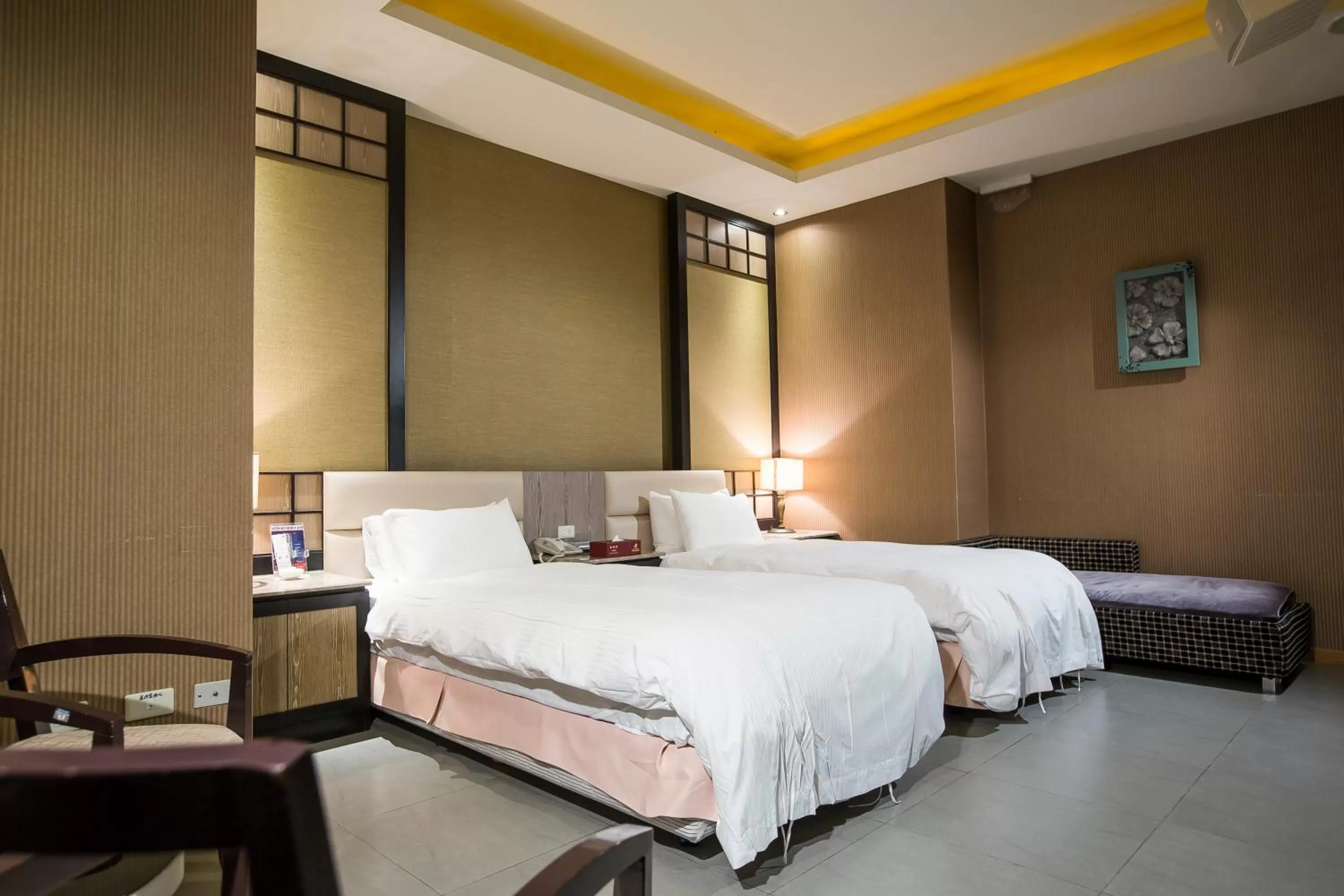 Photo of the whole room, Bed in Moon Area Motel