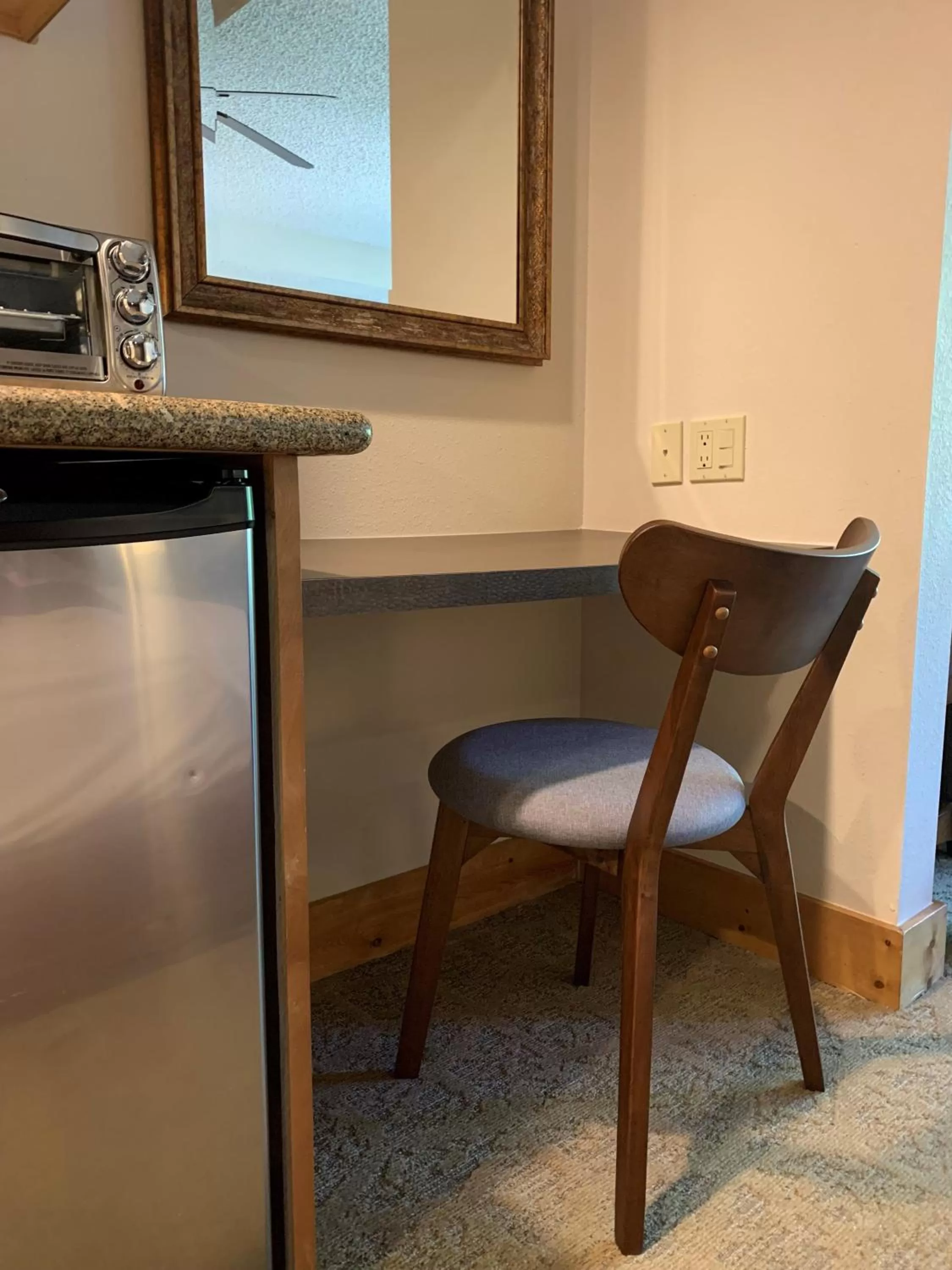 Kitchen or kitchenette in Grand Lodge