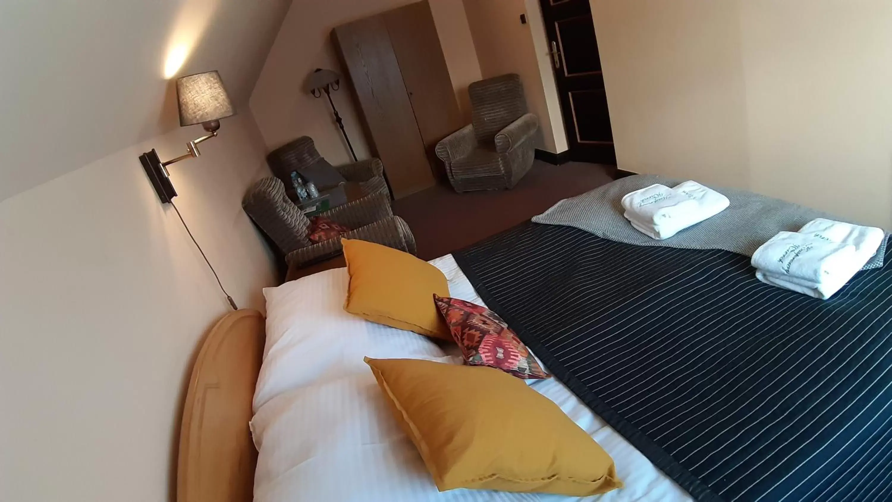 Economy Quadruple Room with Private External Bathroom in Resort Kasprowy Wierch Economy Quadruple Room with Private External Bathroom in Resort Kasprowy Wierch